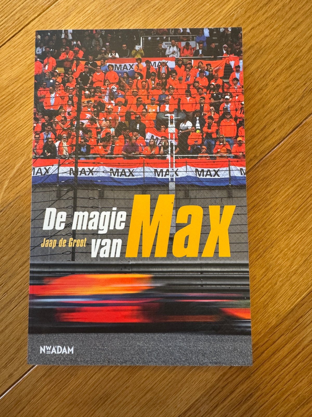 De magie van Max - Max Verstappen boek, Ophalen of Verzenden, Zo goed als nieuw, Overige sporten