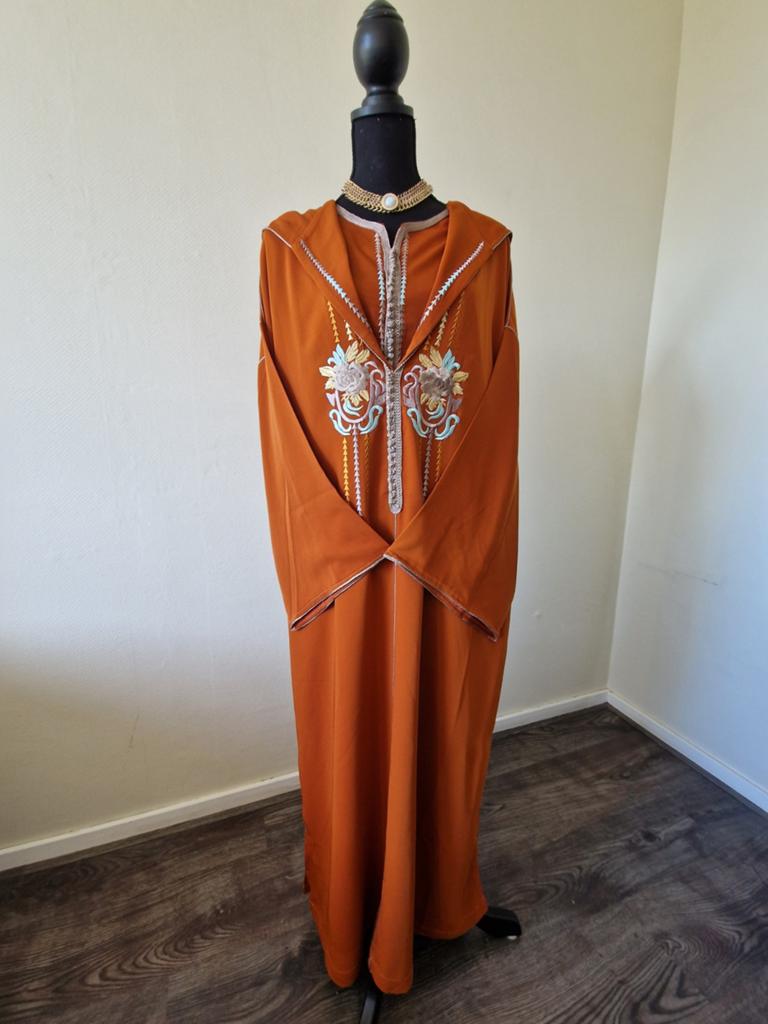 Nieuwe prachtige jellaba te koop!, Ophalen of Verzenden, Nieuw, Maat 42/44 (L)