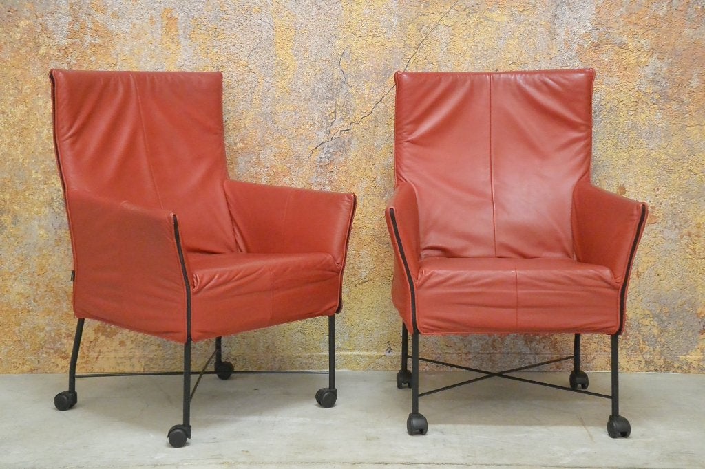 IZG Staat 2 rode leren verrijdbare Montis Charly fauteuils, Montis, Montis, 75 tot 100 cm, Ophalen of Verzenden