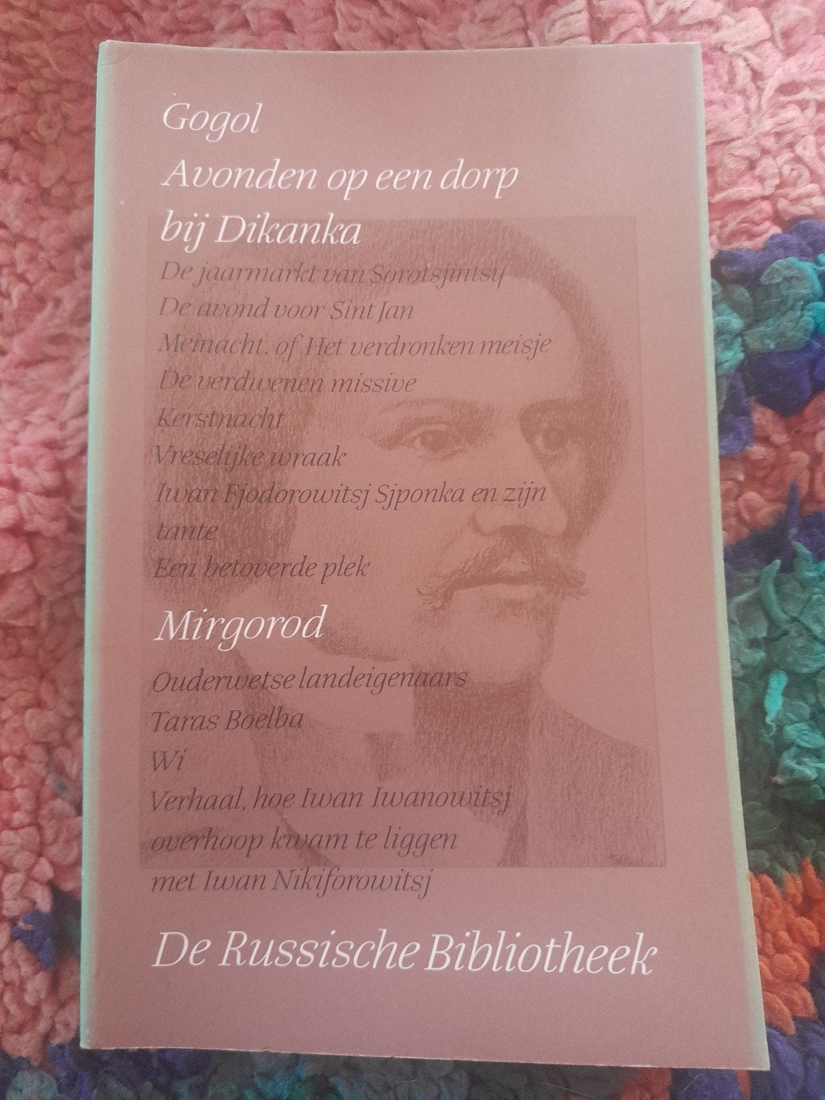 Gogol - Avonden op een dorp bij Dikanka / Mirgorod, Ophalen of Verzenden, Gelezen, Gogol, Europa overig