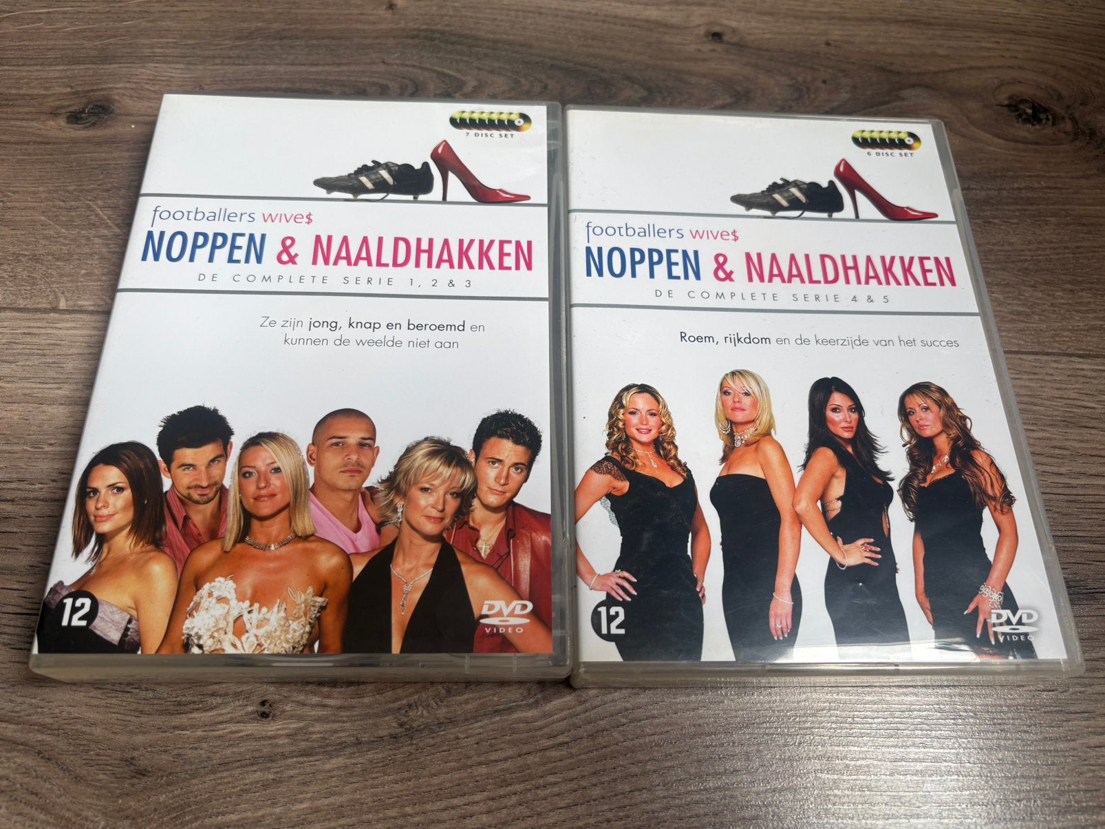 Noppen en Naaldhakken complete serie seizoen 1 t/m 5, Vanaf 12 jaar, Ophalen of Verzenden, Zo goed als nieuw, Actie en Avontuur