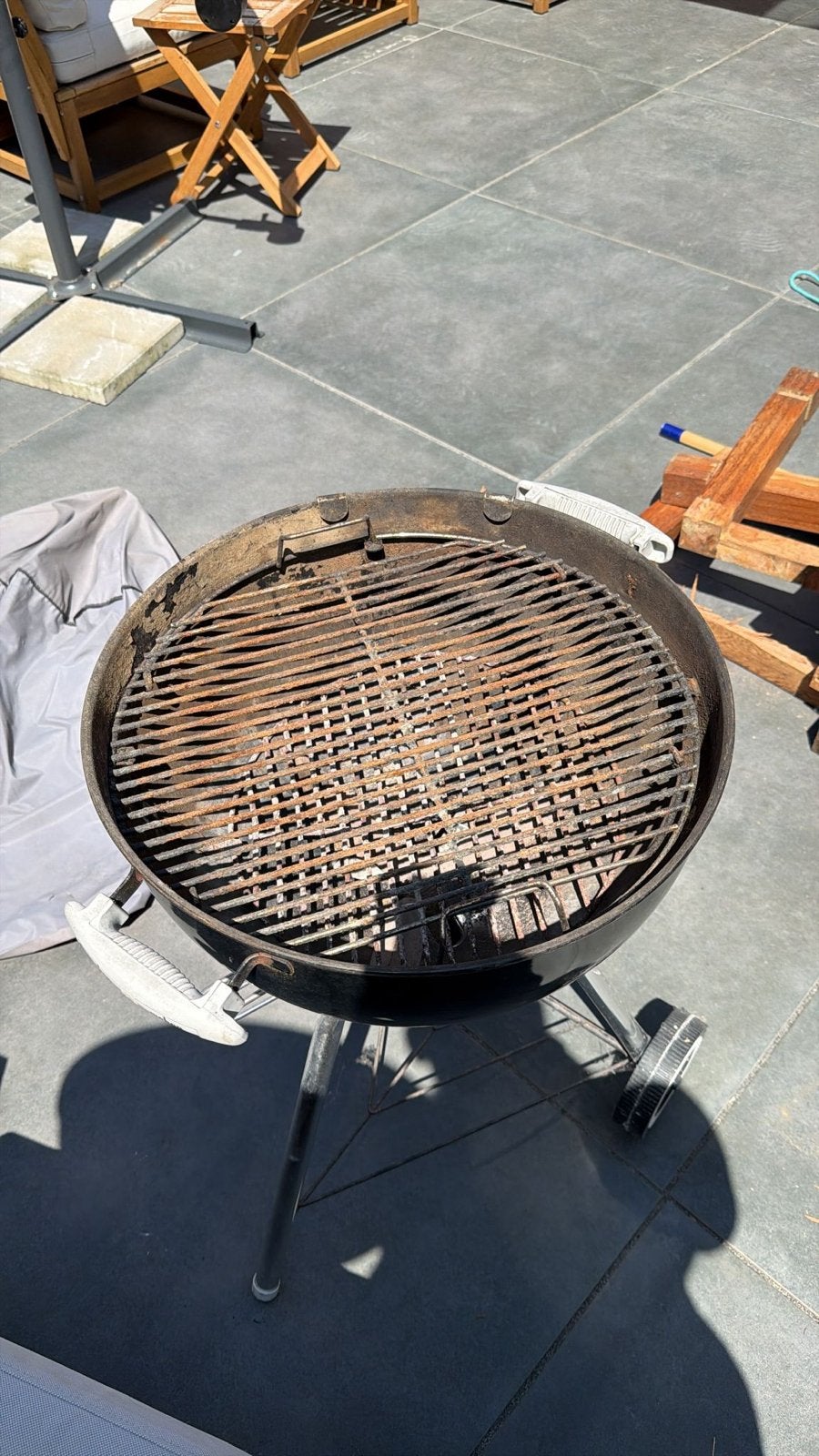 Weber BBQ inclusief accessoires en brikettenstarter, Ophalen, Gebruikt