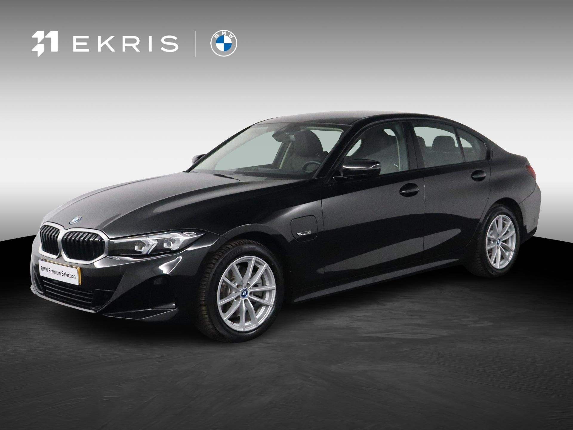 BMW 3-serie 320e | SOH 99% | Lederen Sportstoelen | Camera |, Auto's, 1998 cc, 4 cilinders, Met garantie (alle), Zwart