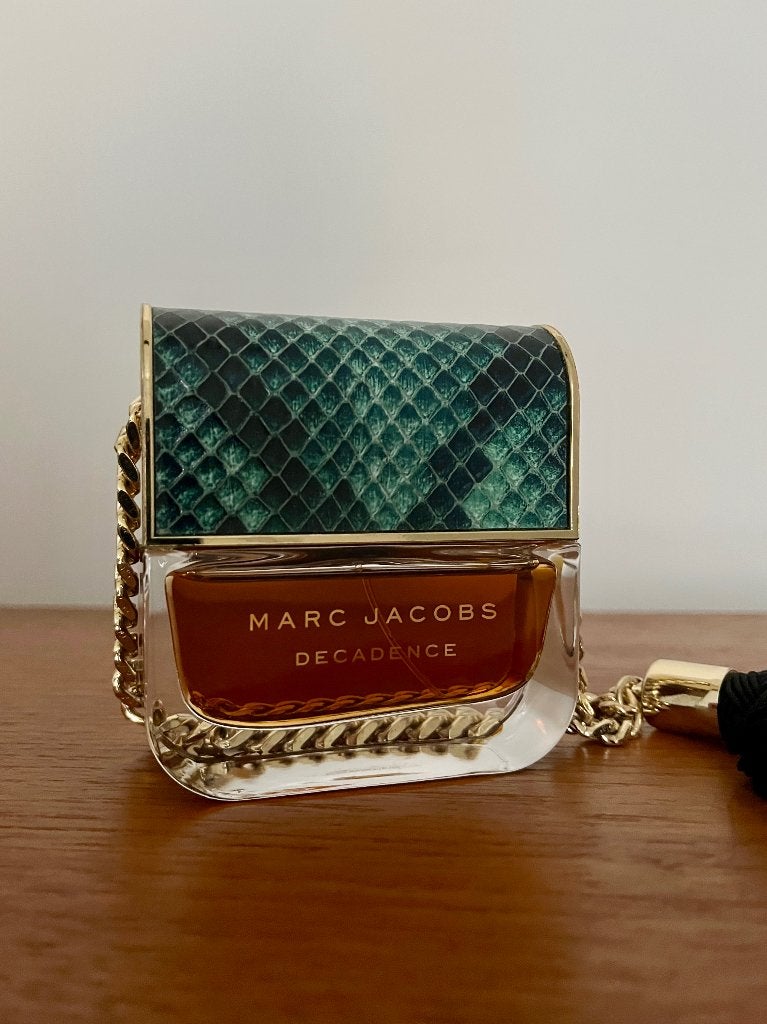 Marc Jacobs Divine Decadence for Women EDP 50ml, Ophalen of Verzenden, Zo goed als nieuw