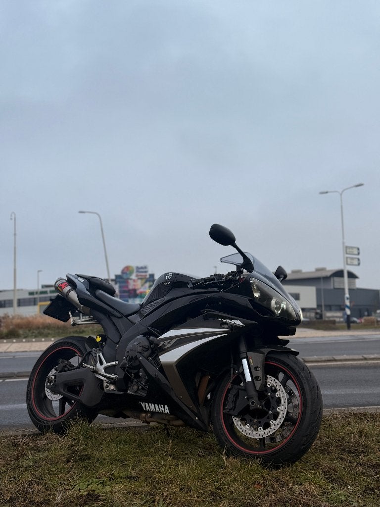 Yamaha YZF R1 2008, Motoren, Motoren | Yamaha, Sportuitlaat, 4 cilinders, Motorrijbewijs A, Gebruikt