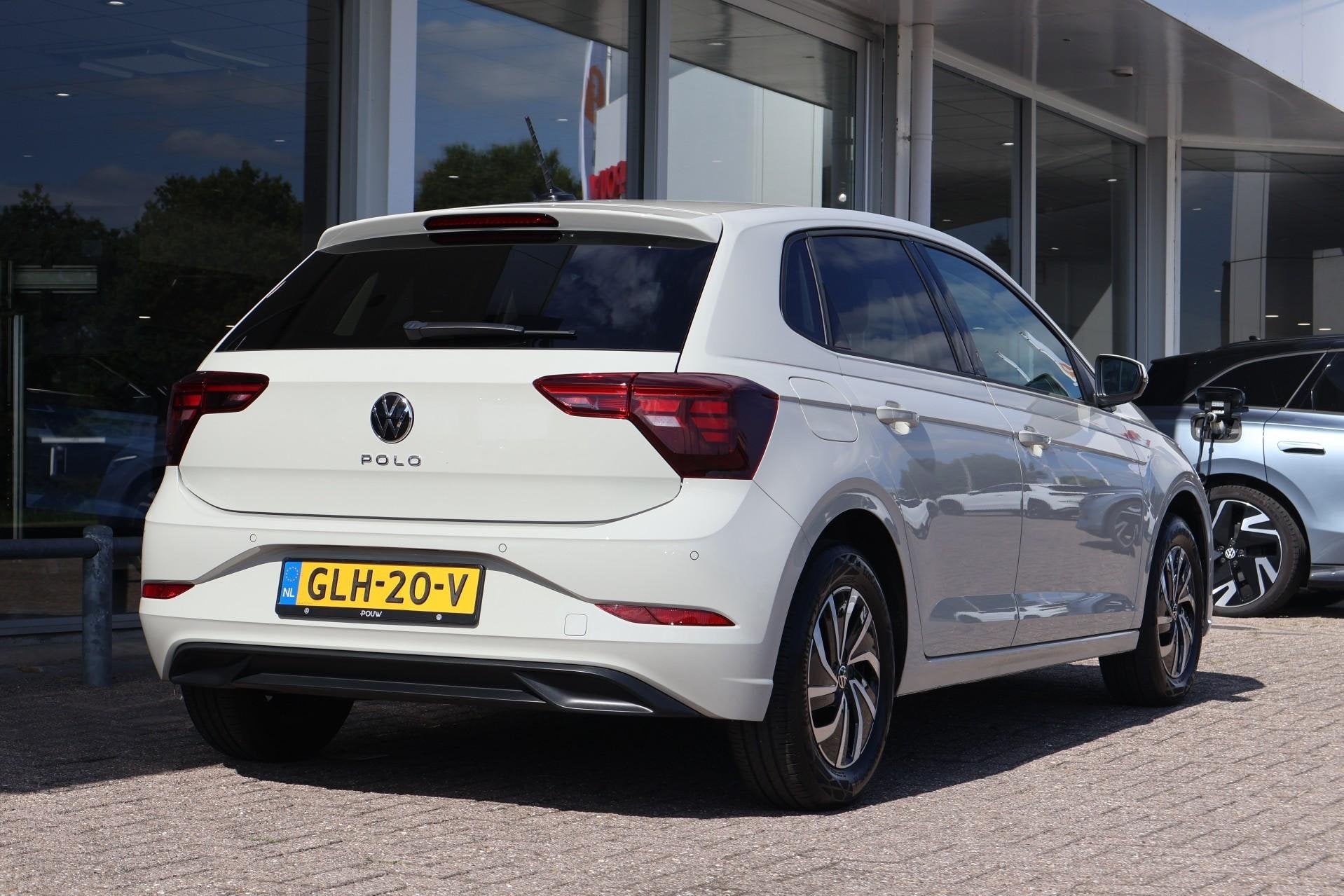 Volkswagen Polo 1.0 TSI 95pk Life Edition | Carplay | Camera, Auto's, Volkswagen, Voorwielaandrijving, 12 maanden, Stof, Origineel Nederlands