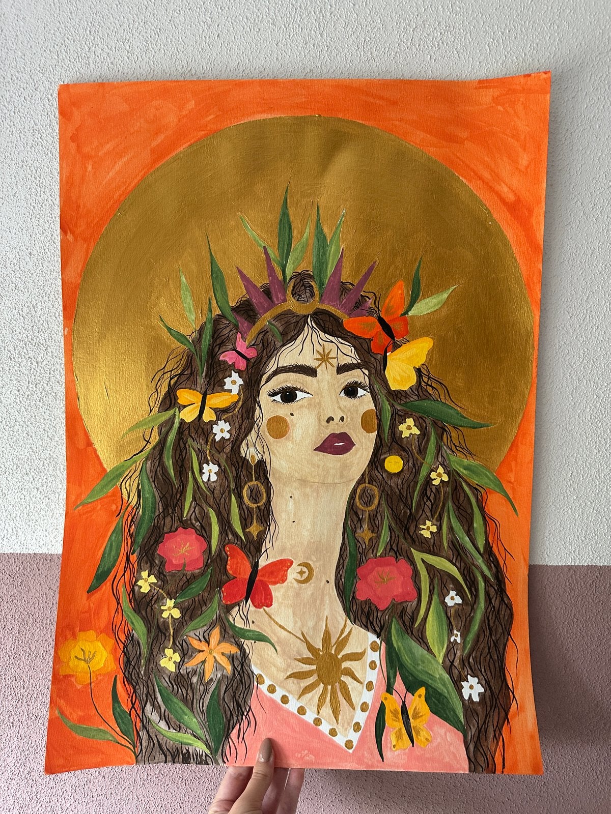 Vrouw met bloemen en vlinders - Handgeschilderd kunstwerk, Antiek en Kunst, Handgeschilderd, Papier/karton, Ophalen of Verzenden
