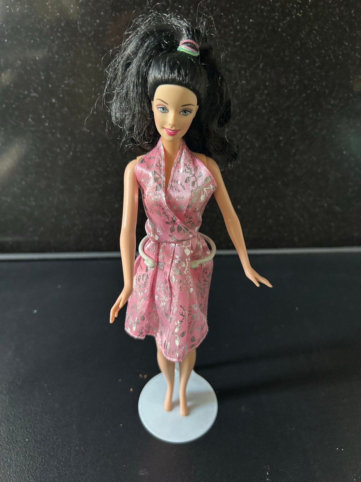 Japanse Barbiepop uit de jaren 90, met roze jurk, Kinderen en Baby's, Ophalen of Verzenden, Gebruikt, Barbie