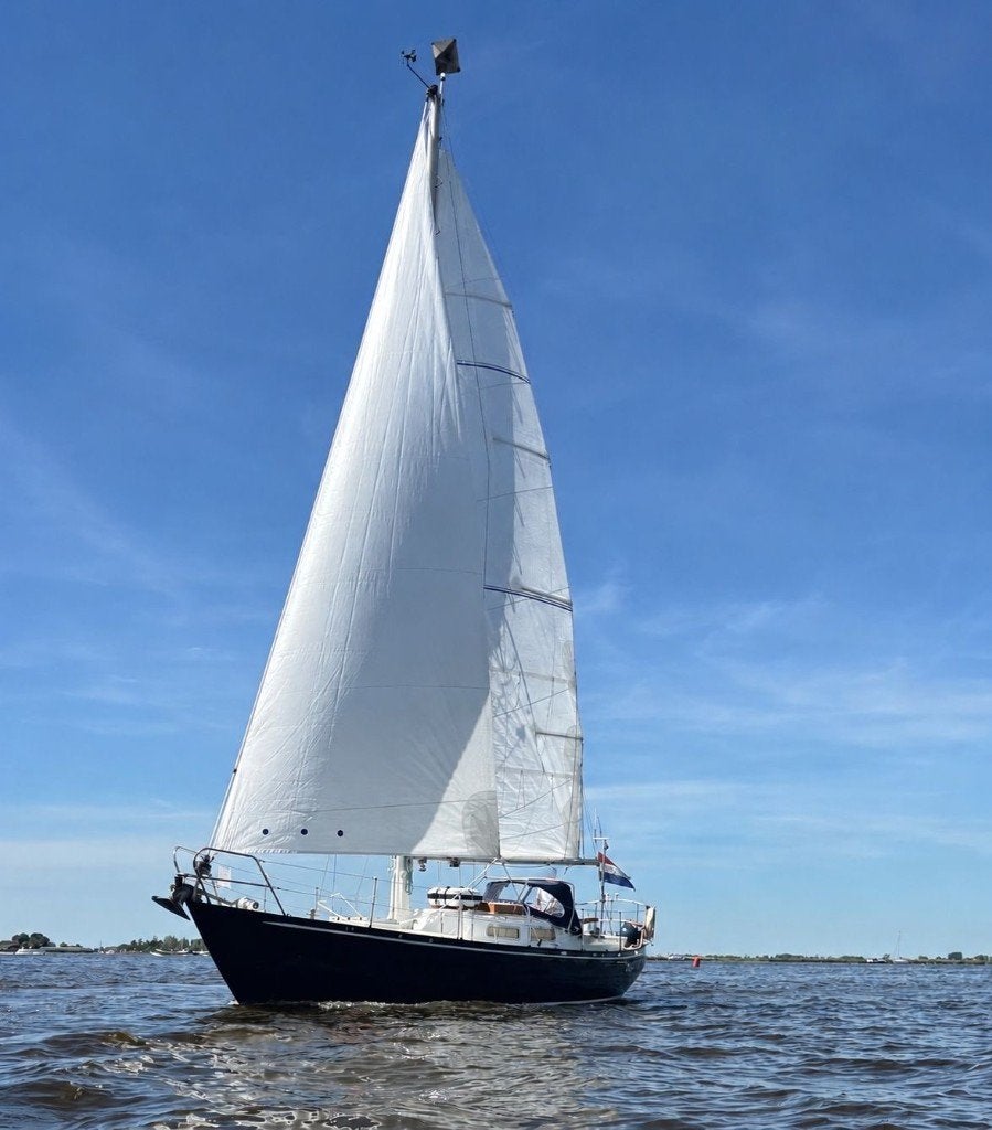 Koopmans 31 – Karaktervol en Zeewaardig Zeiljacht, Watersport en Boten, 10 m, 29 pk, Staal, Binnenboordmotor