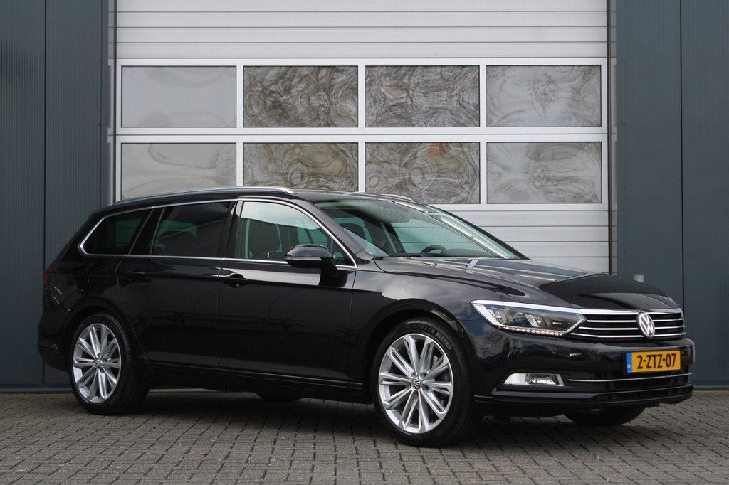 Volkswagen Passat Variant 1.6 TDI Business Edition 120pk Cli, Stof, Gebruikt, 4 cilinders, Zwart