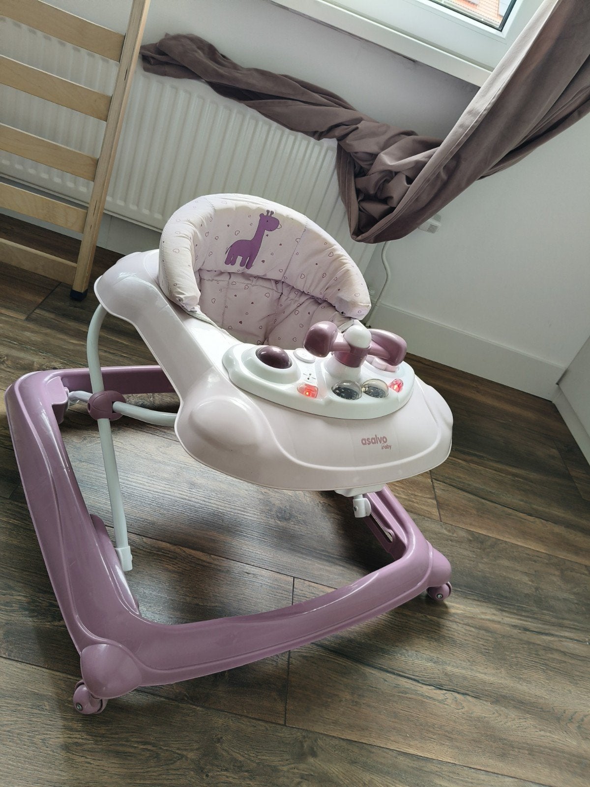 Asalvo Baby Loopstoel Roze - Zo goed als nieuw, Ophalen, Zo goed als nieuw
