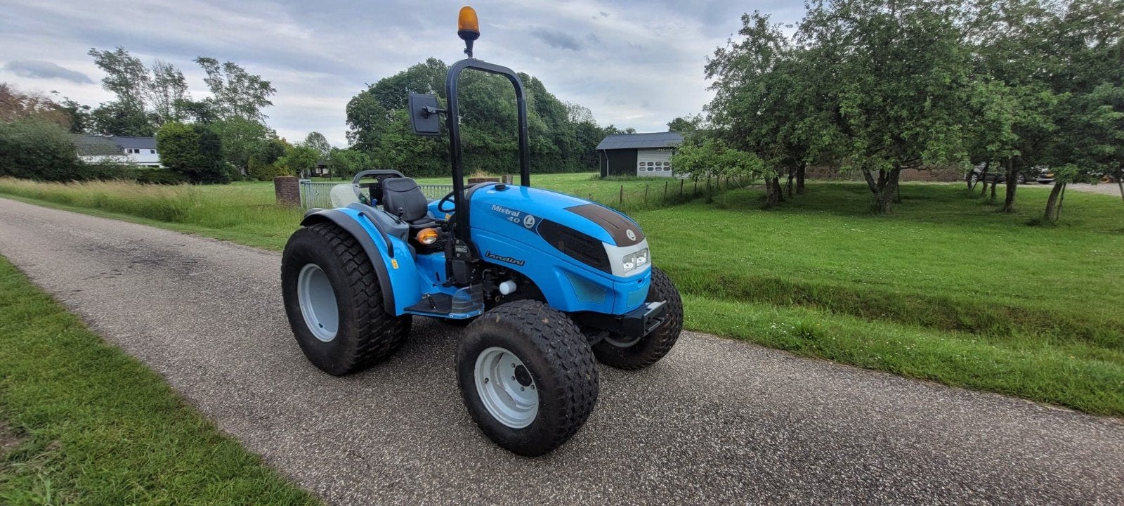 Landini Mistral 40 Marge trekker., Zakelijke goederen, Agrarisch | Tractoren, Overige merken, Gebruikt, Tot 2500, Ophalen of Verzenden