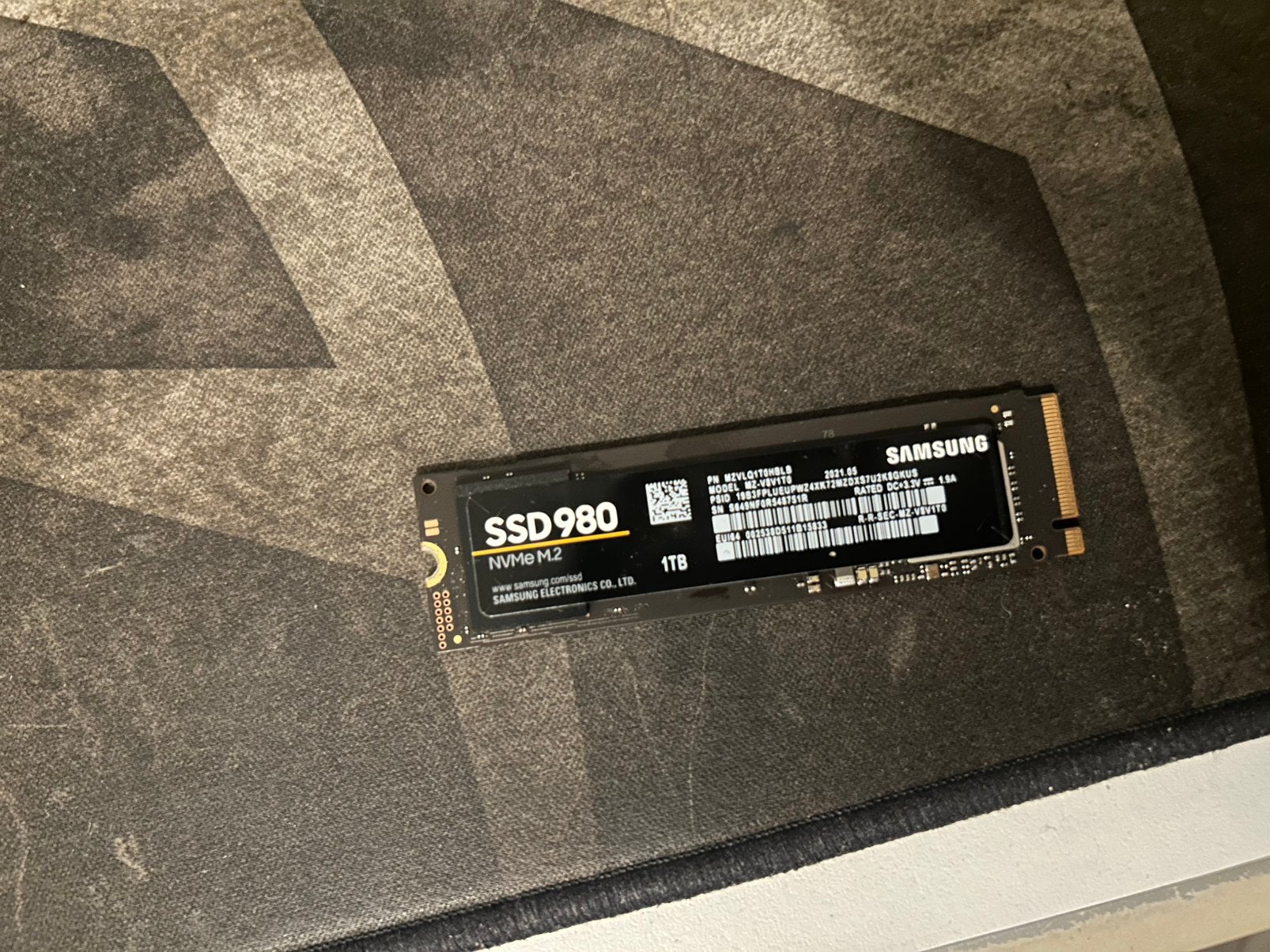 1TB Samsung 980 NVMe, Computers en Software, Harde schijven, Ophalen of Verzenden, Zo goed als nieuw, Laptop, Overige aansluitingen