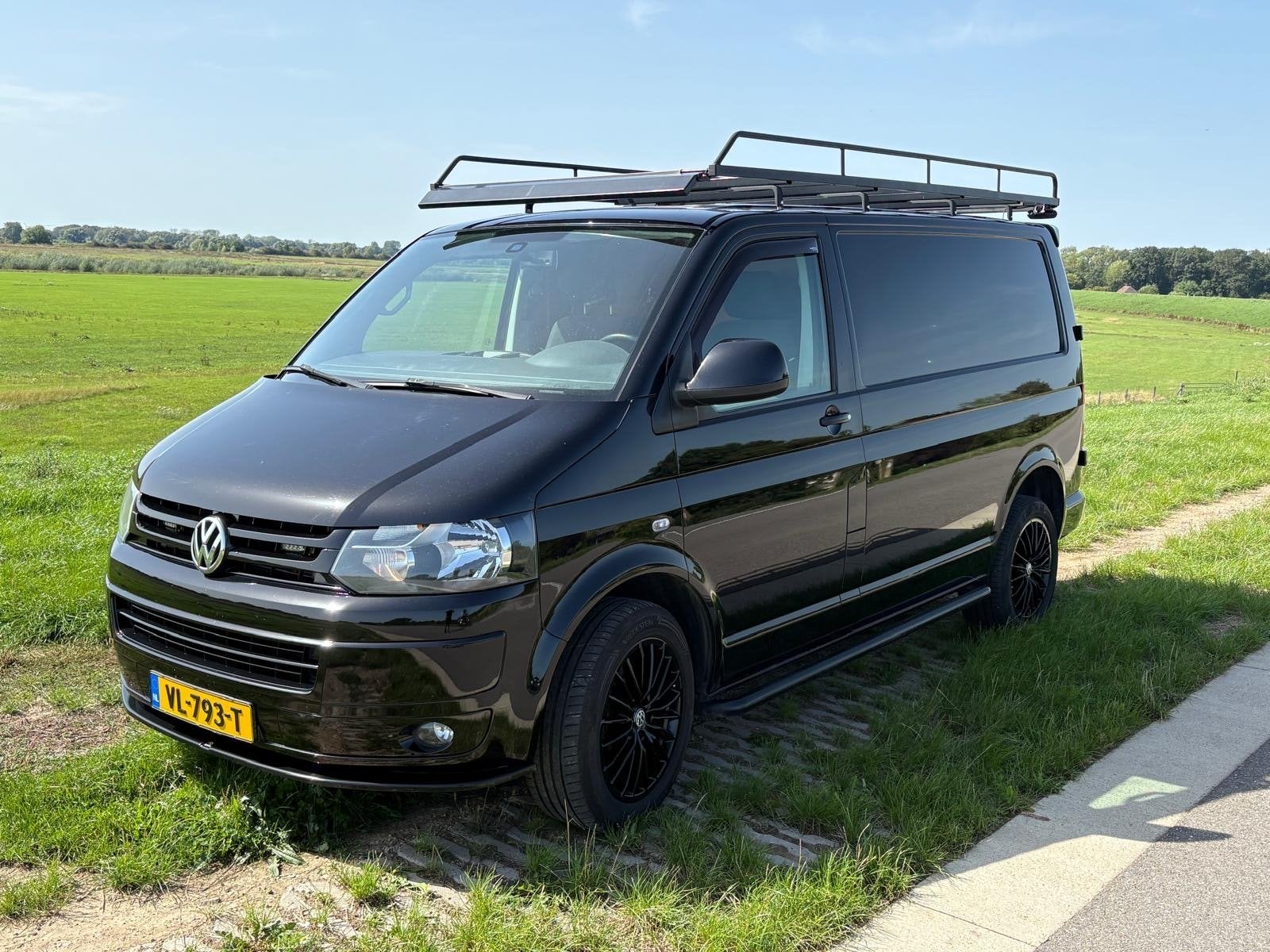 Volkswagen transporter 2.0 TDI L1 H1 dsg marge, Auto's, Volkswagen, Euro 5, 4 cilinders, 2500 kg, Zwart