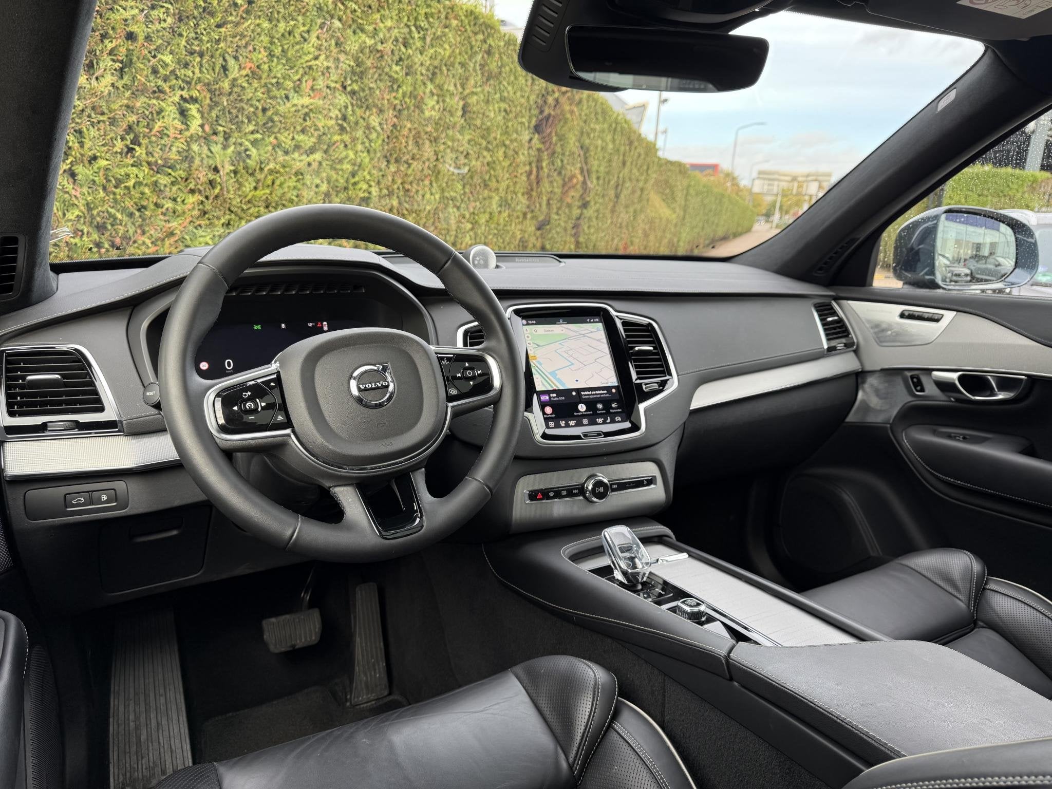 Volvo XC90 T8 Recharge AWD Ultra Bright | B&W Audio | 360 Ca, Auto's, 12 maanden, Gebruikt, Euro 6, 4 cilinders