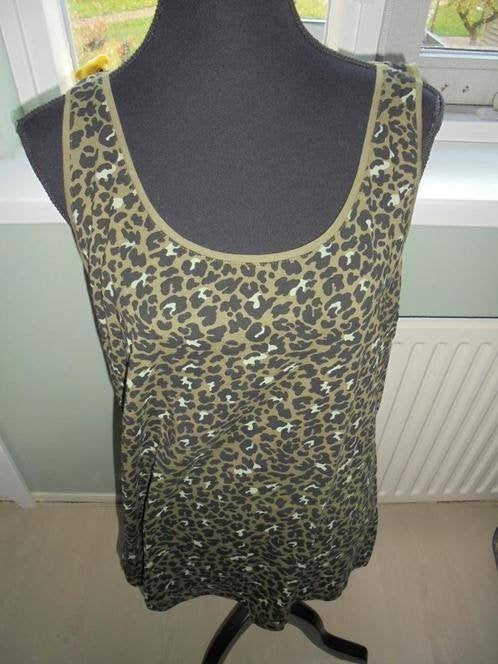 Groene top dierenprint maat 48 Zeeman NIEUW, Kleding | Dames, Tops, Zeeman, Maat 46/48 (XL) of groter, Nieuw, Ophalen of Verzenden