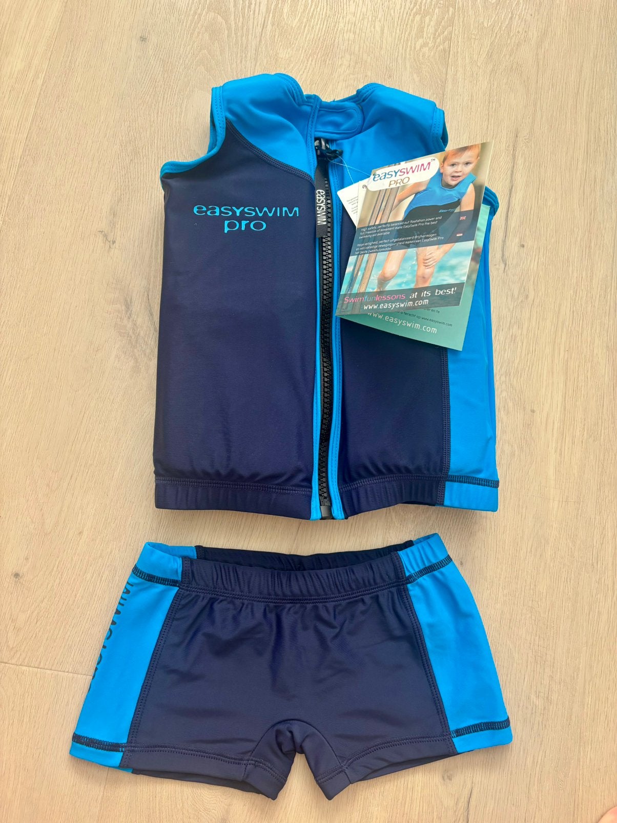 Nieuw Easyswim pro drijfpak maat L (zwemvest + zwembroek), Ophalen of Verzenden, Nieuw, Jongen of Meisje, Zwem-accessoire