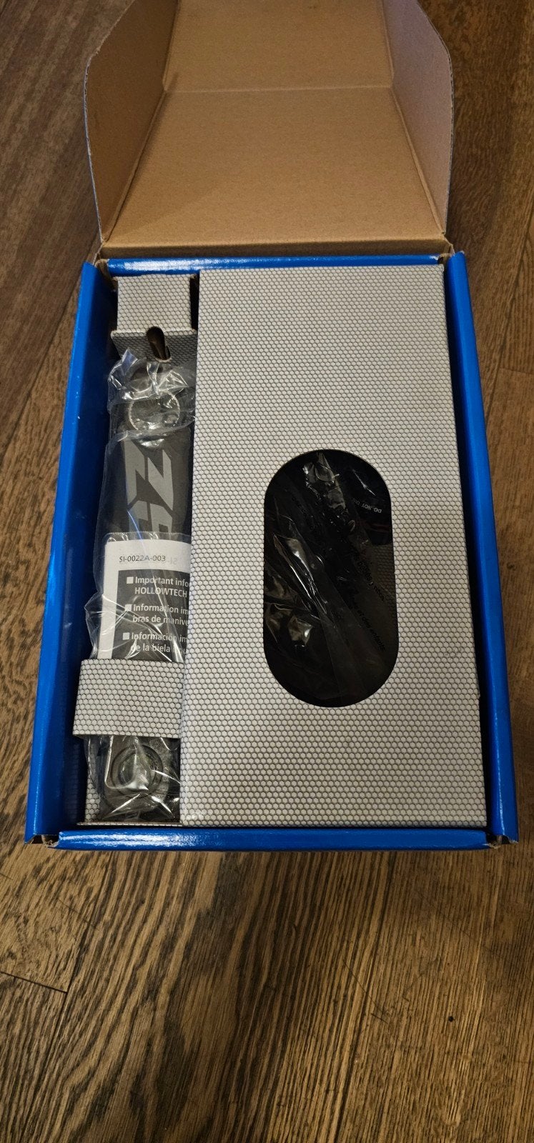 Shimano Crankstel Zee 83mm, Crankstel of Pedalen, Nieuw, Ophalen of Verzenden, Aluminium