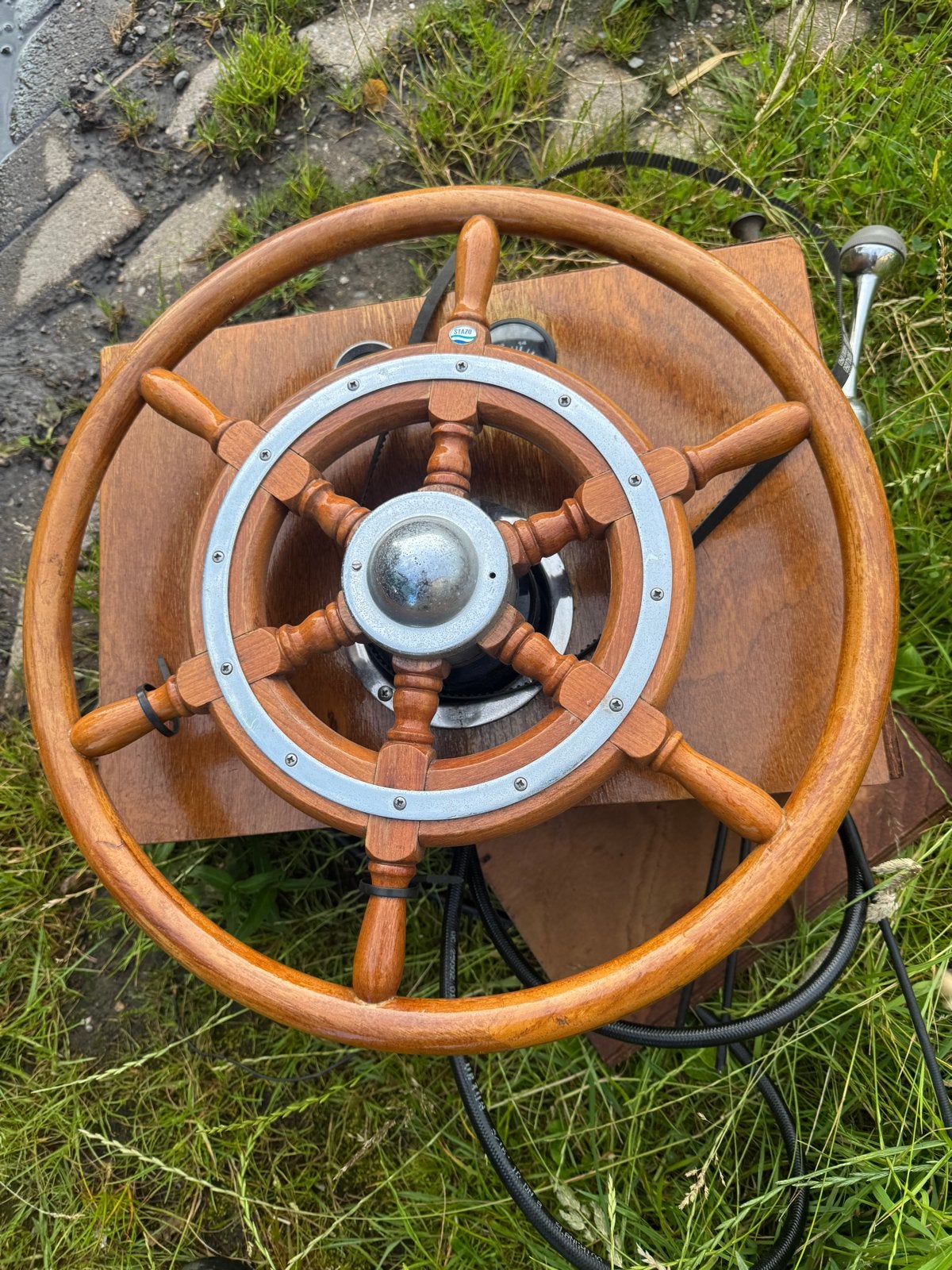 Houten Stuurwiel met Bedieningspaneel, Ophalen, Gebruikt, Motor en Techniek