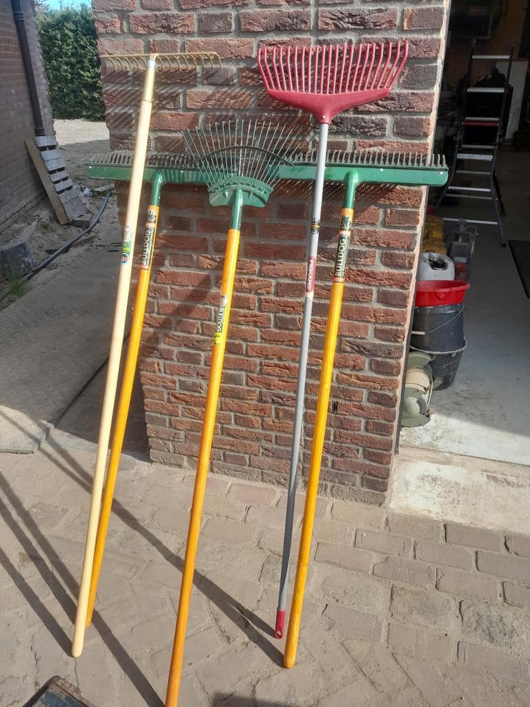 Diverse harken nieuw bladhark mesthark, Tuin en Terras, Hand-tuingereedschap, Ophalen, Nieuw