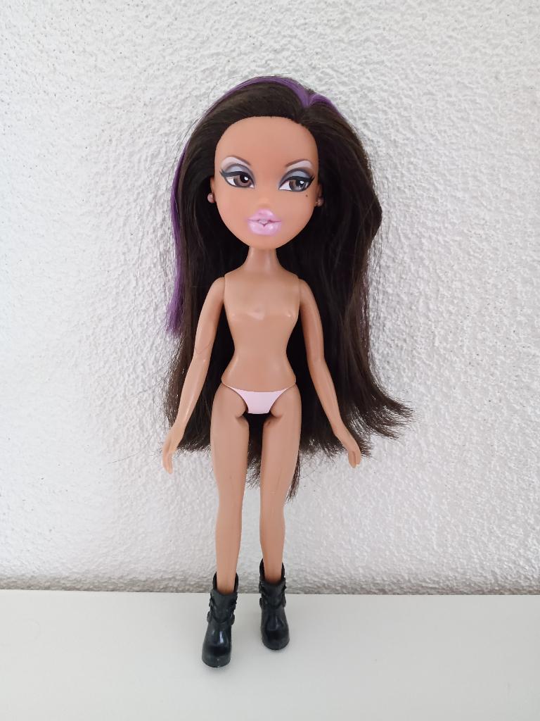 Bratz All Glammed Up Designer Streaks – YASMIN, Verzamelen, Poppen, Ophalen of Verzenden, Gebruikt, Pop