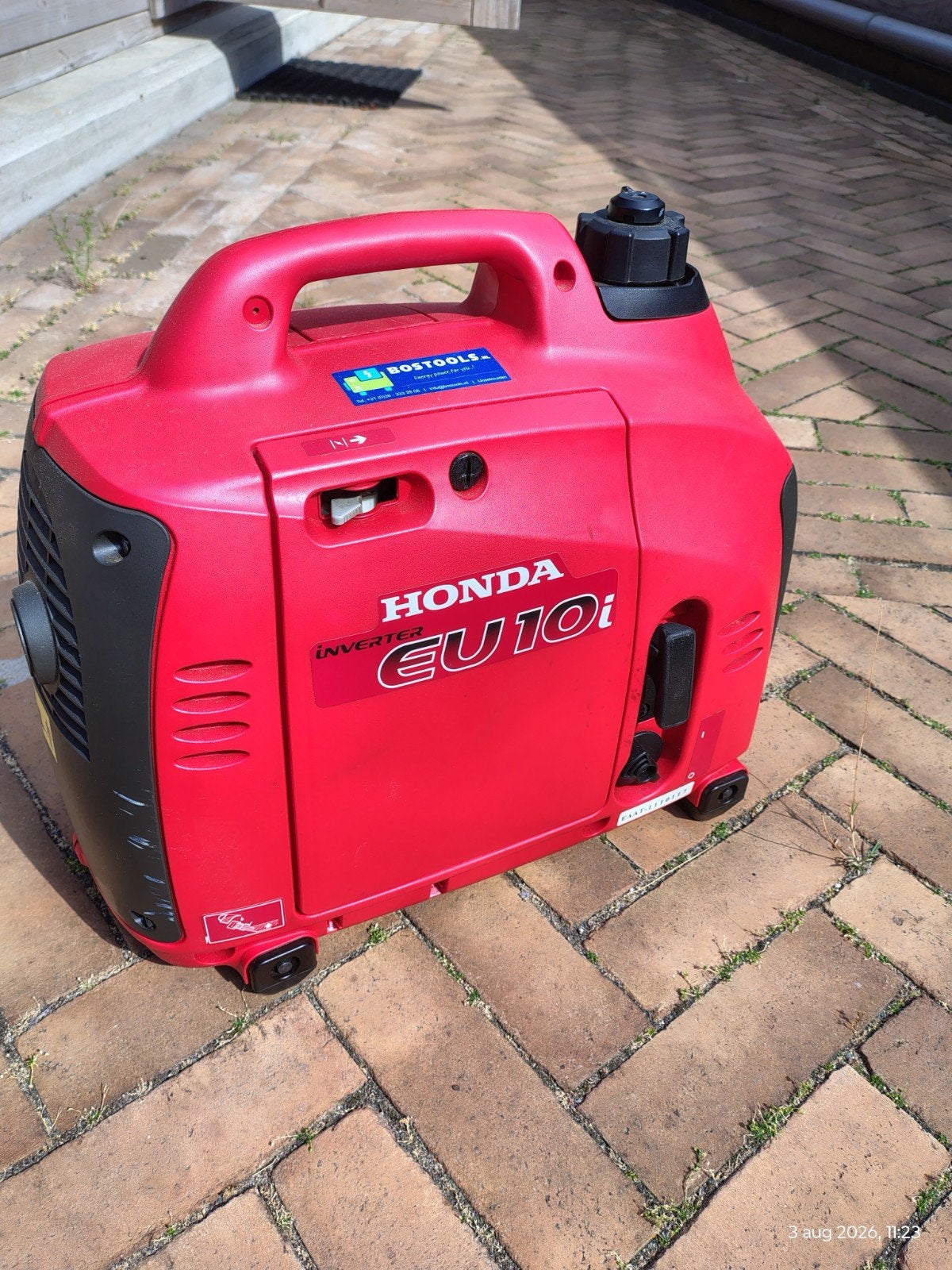Honda EU10i inverter generator, Doe-het-zelf en Verbouw, Aggregaten, Ophalen, Gebruikt, Minder dan 5 kVA, Benzine