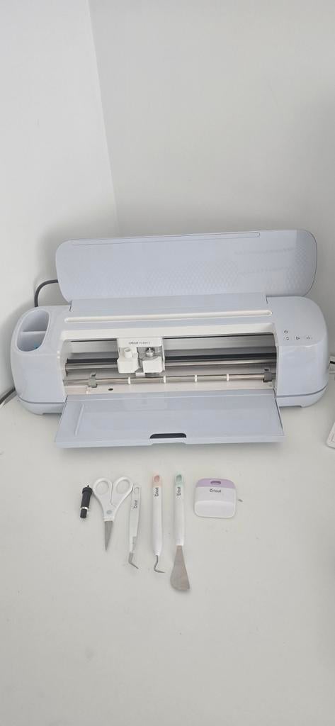 Cricut maker 3 snijmachine met EasyPress 2 en accessoires, Ophalen of Verzenden, Zo goed als nieuw, Gereedschap of Toebehoren