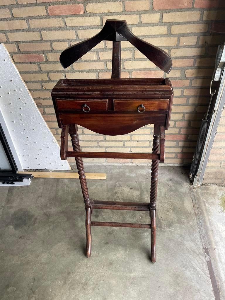 Antieke Herenbediende / Kledingrek van Donker Hout, Ophalen of Verzenden