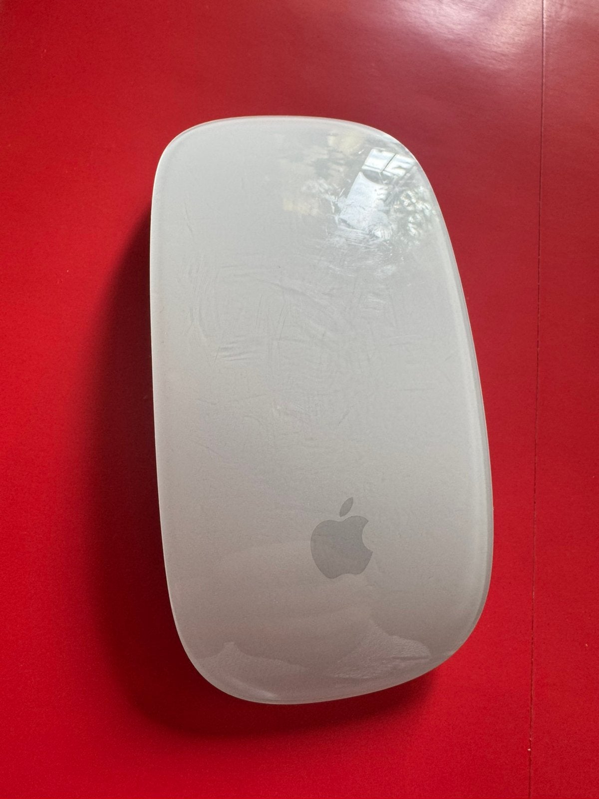 Apple Magic Mouse - Draadloze Muis (Model A3204), Ophalen of Verzenden, Zo goed als nieuw, Ergonomisch
