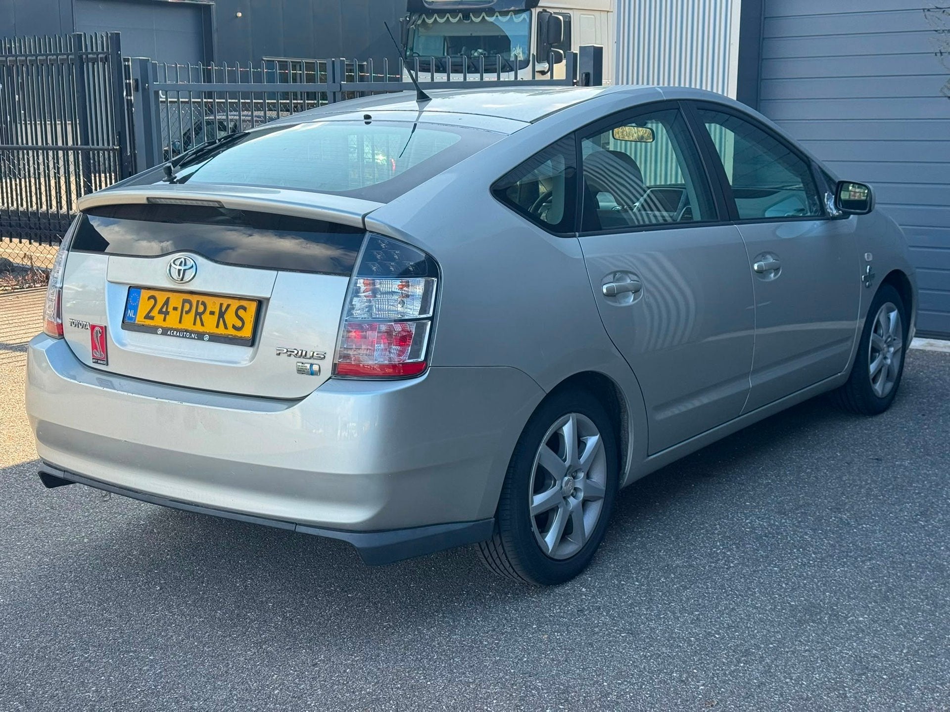 Toyota Prius 1.5 VVT-i EXPORT, Gebruikt, 4 cilinders, 23 km/l, Origineel Nederlands