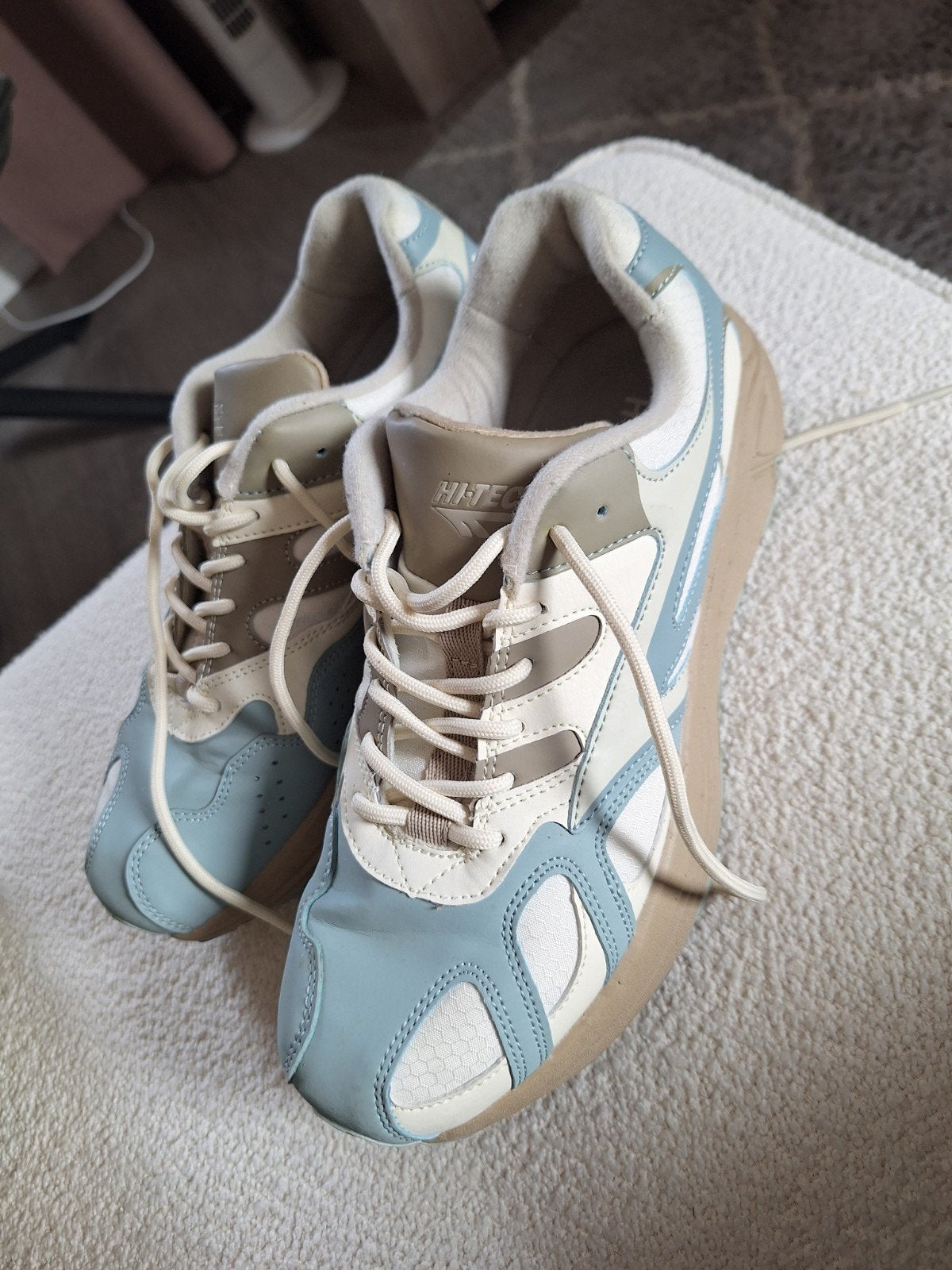 zgan Hitec mt 41 nu maar €25, Hitec, Blauw, Ophalen of Verzenden, Sneakers of Gympen
