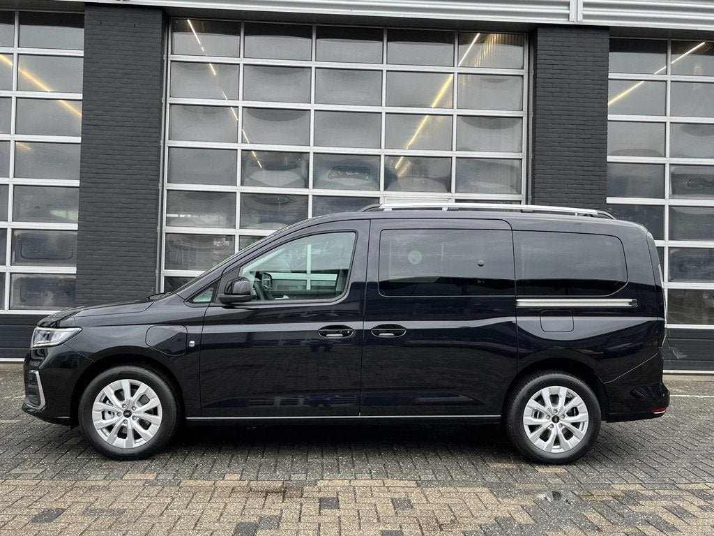 Ford Tourneo Connect Titanium L2 PHEV 150pk Automaat! 7 Pers, Auto's, Ford, 1498 cc, Euro 6, 150 pk, 7 stoelen