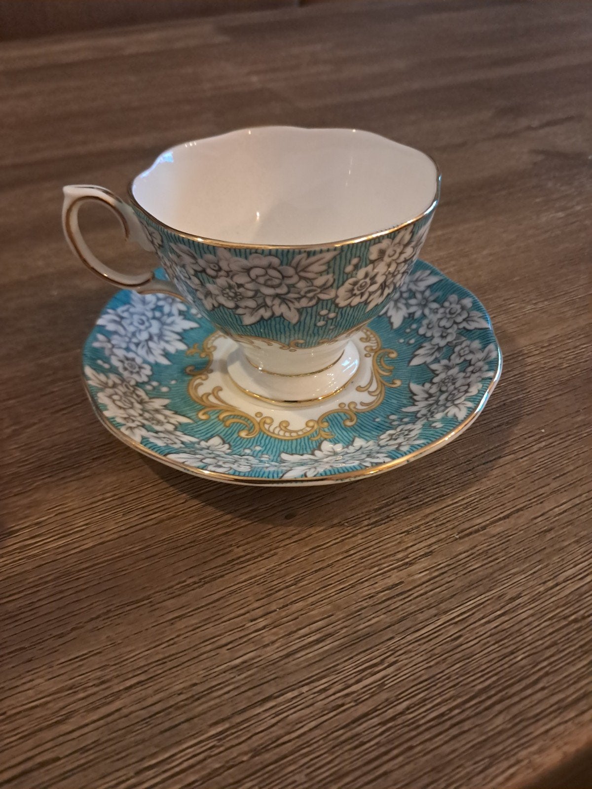 Royal Albert Enchantment theekop en schotel, Antiek en Kunst, Ophalen of Verzenden
