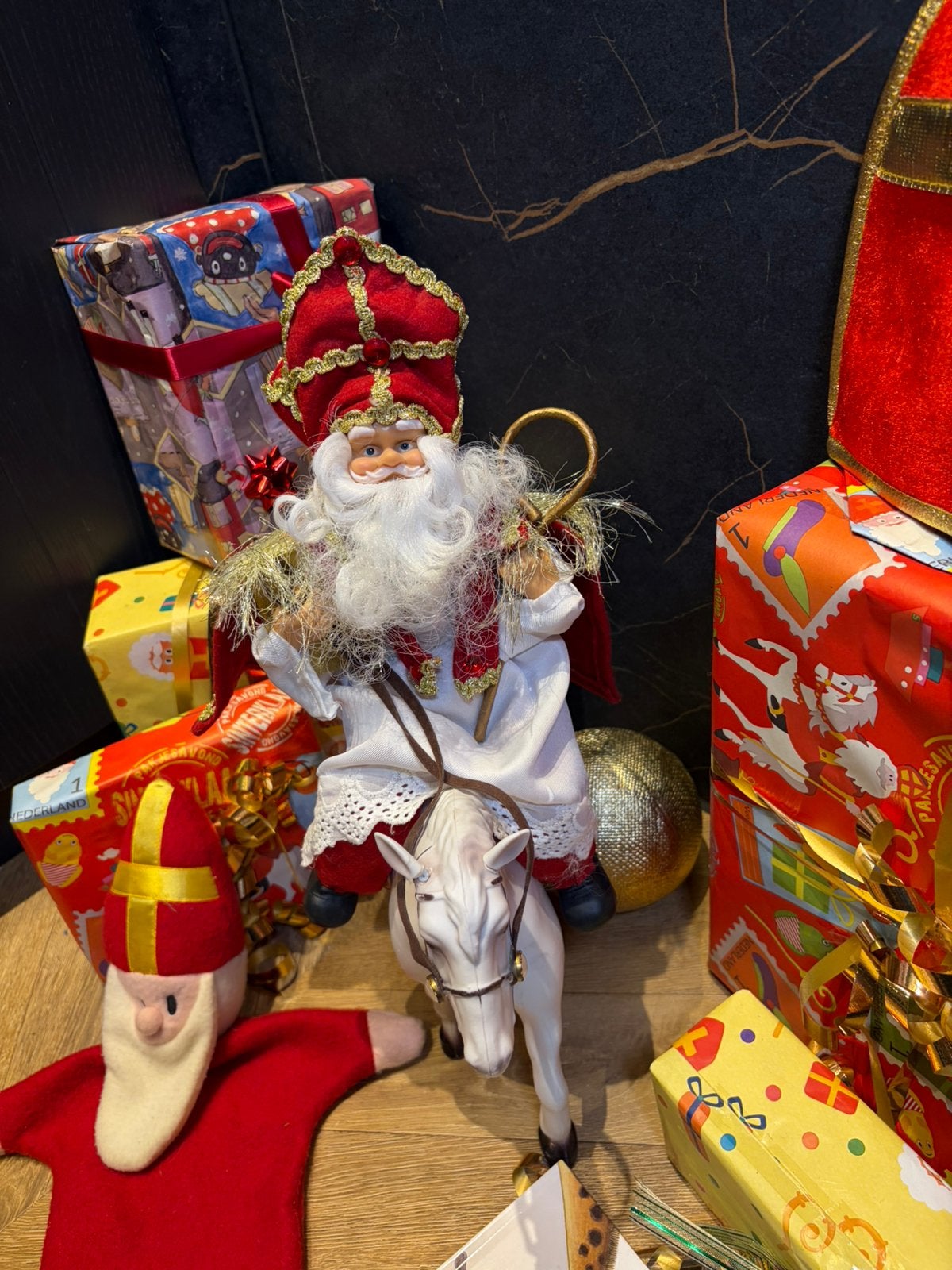 Mooie sinterklaas set vintage decoratie sint boek, Diversen, Sinterklaas, Ophalen of Verzenden, Zo goed als nieuw