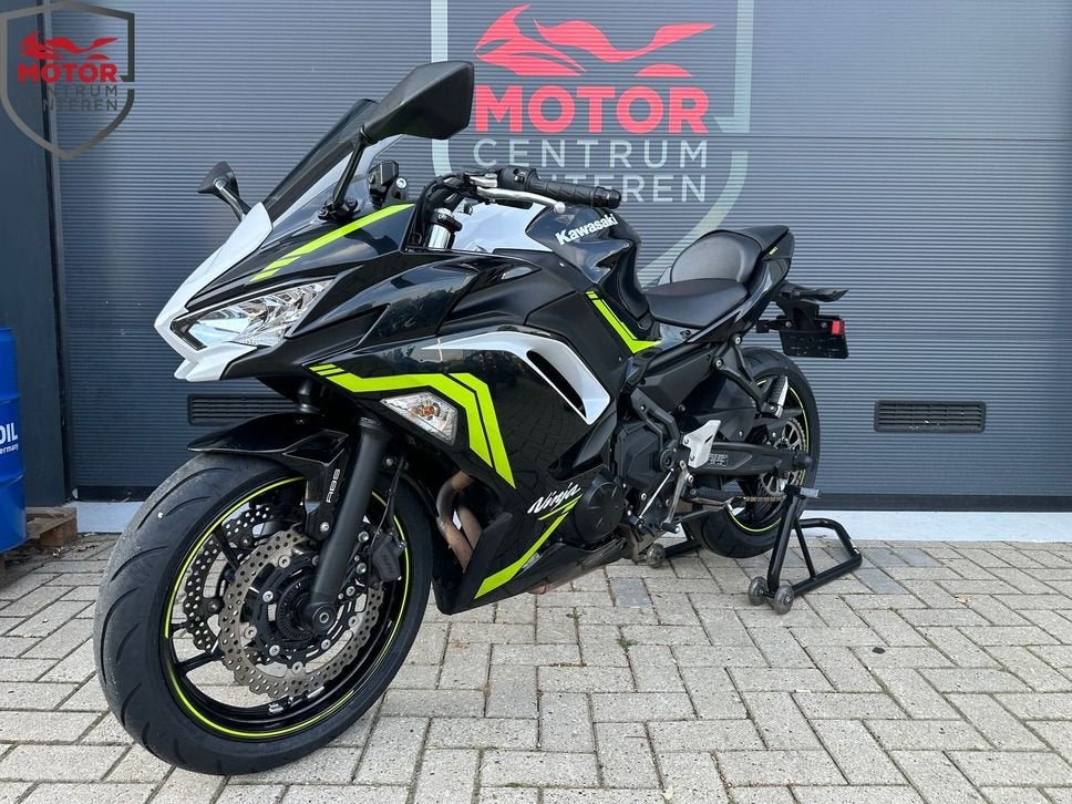 KAWASAKI NINJA 650 2022, Motoren, 2 cilinders, Bedrijf, Onbekend, KAWASAKI