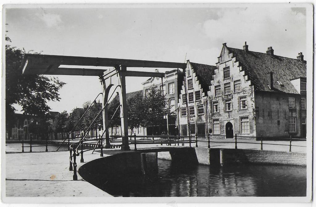 Hoorn onder de boompjes oude gelopen ansichtkaart ( 6450, Verzenden, 1960 tot 1980, Gelopen, Noord-Holland