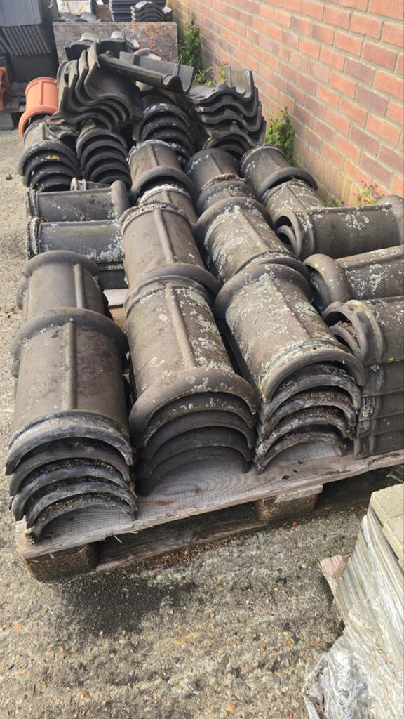 Halfronde vorsten Janssen Dings 185 mm, gebruikt, Gebruikt, Steen of Klei, Ophalen of Verzenden, 15 m² of meer
