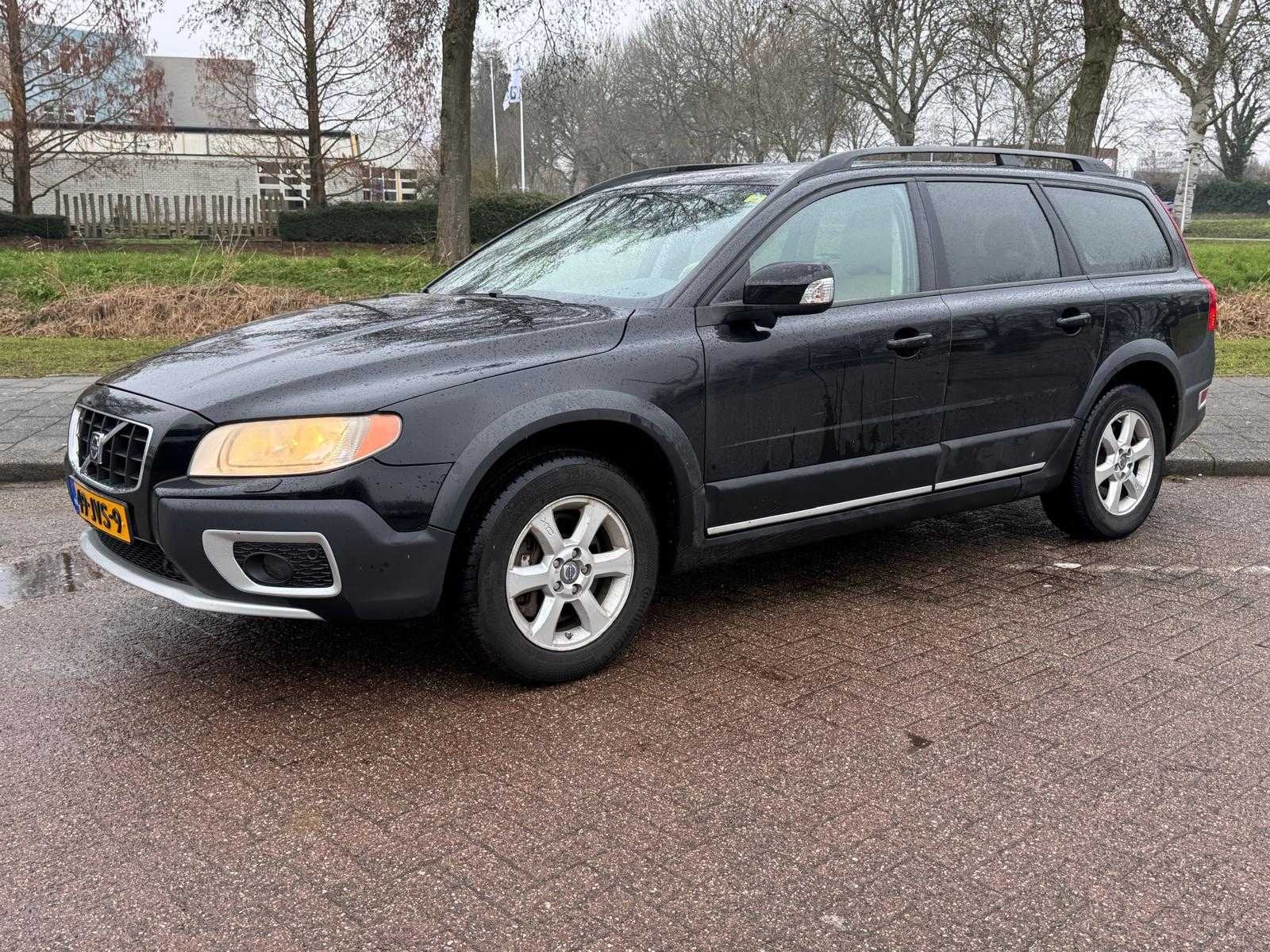 Volvo XC70 3.2 Summum Automaat, 49-JVS-9, Auto's, Volvo, Automaat, Gebruikt, XC70, Zwart
