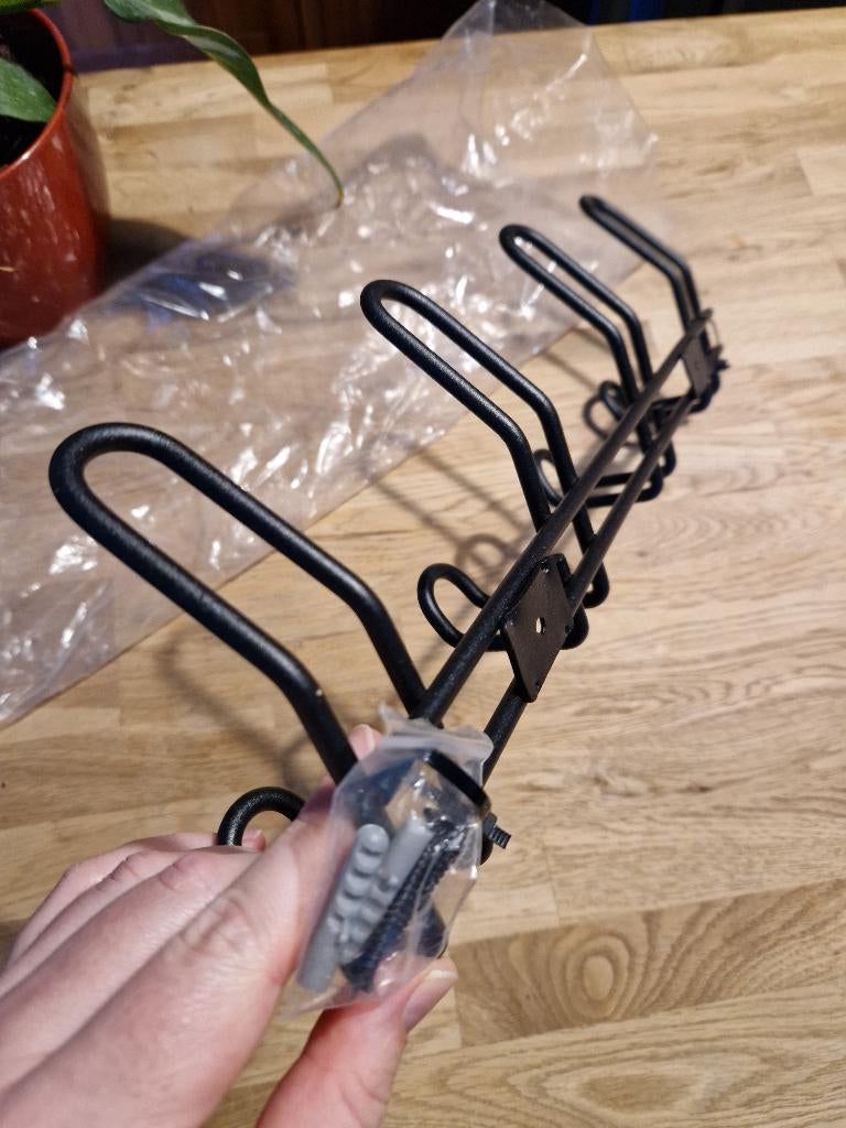 wandkapstok zwart staal, Wandkapstok, Nieuw, Ophalen of Verzenden, Minder dan 100 cm