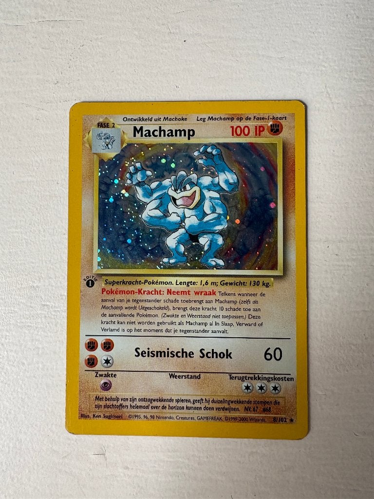 Pokémon kaart Machamp 8/102 Holo 1st Edition NL, Ophalen of Verzenden, Zo goed als nieuw, Losse kaart, Foil