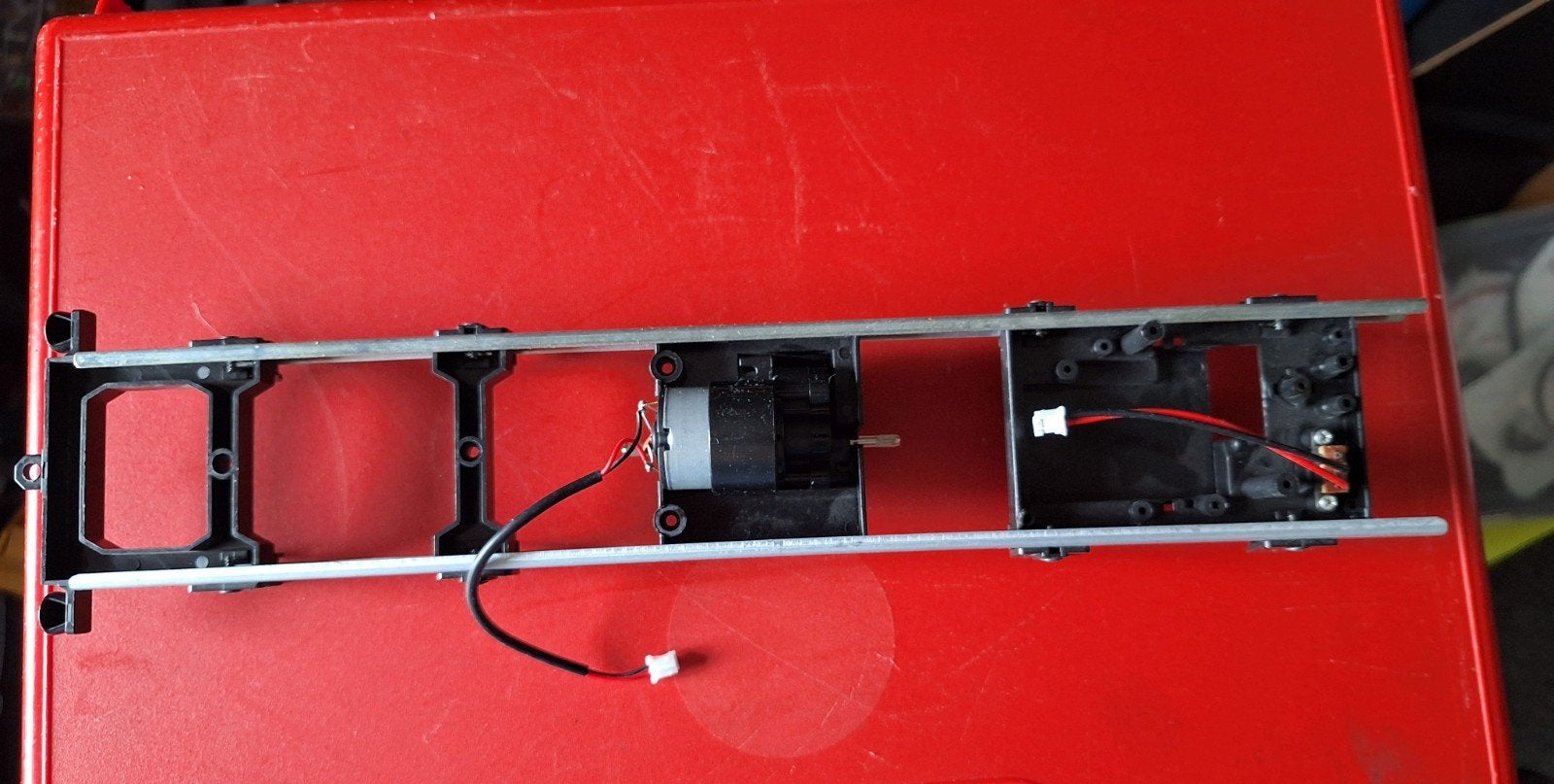RC Model Auto Chassis met Motor - Schaal 1:14, Schaal 1:14, Nieuw, Onderdeel, Ophalen