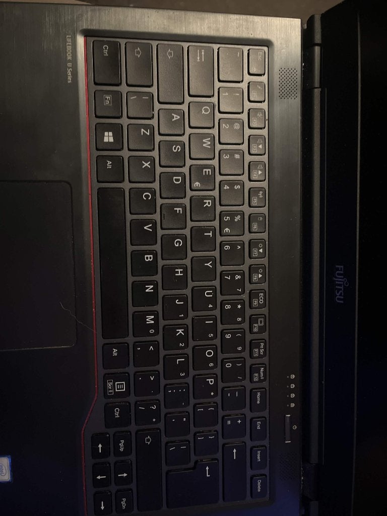 Fujitsu Lifebook U747 | 14 inch | Laptop + Oplader & Tas, Computers en Software, Windows Laptops, Ophalen, 2 tot 3 Ghz, Qwerty