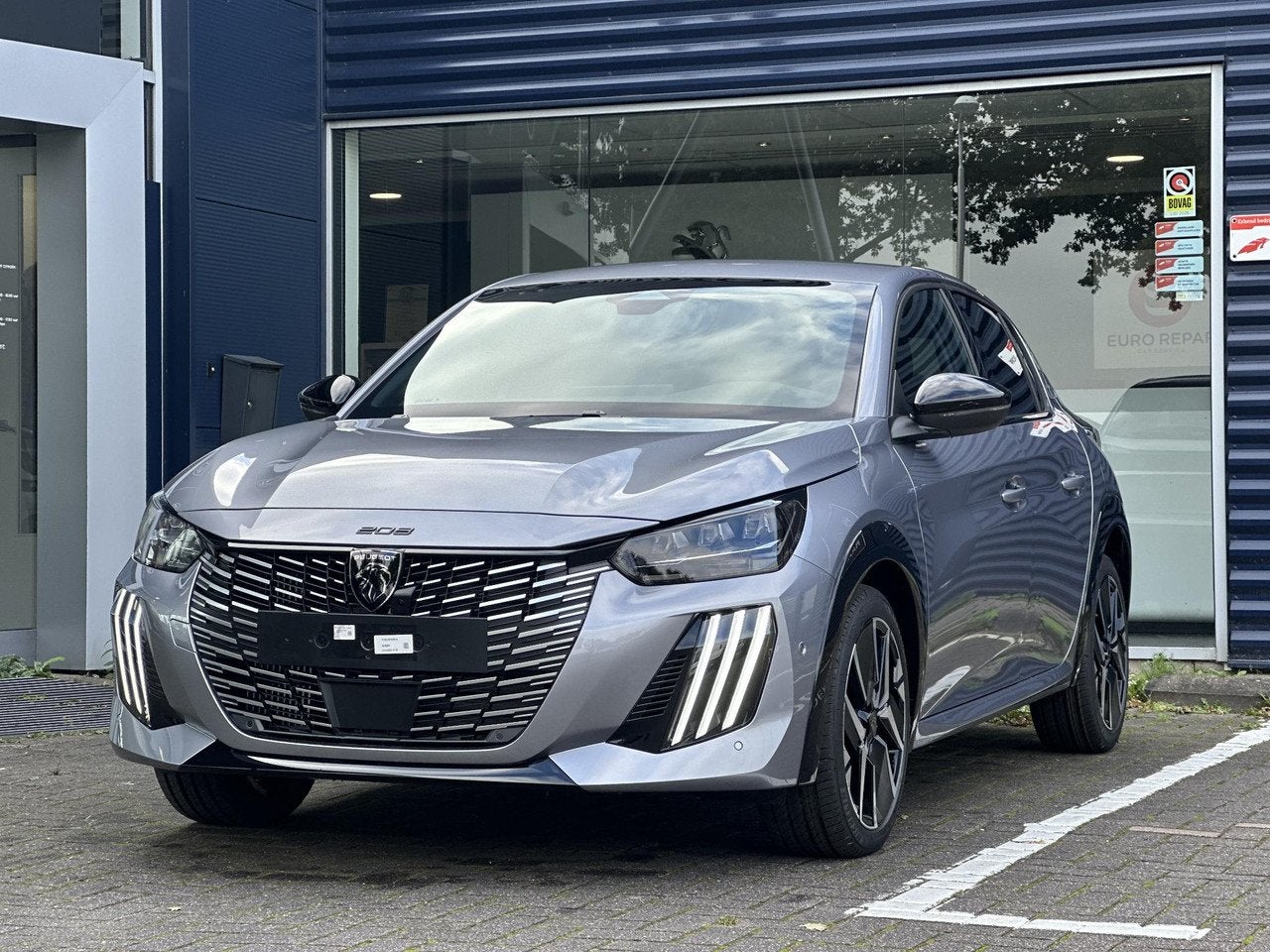 Peugeot 208 1.2 Hybrid 110pk e-DCS6 GT | Adaptive Cruise Con, Automaat, Gebruikt, 1199 cc, Bedrijf