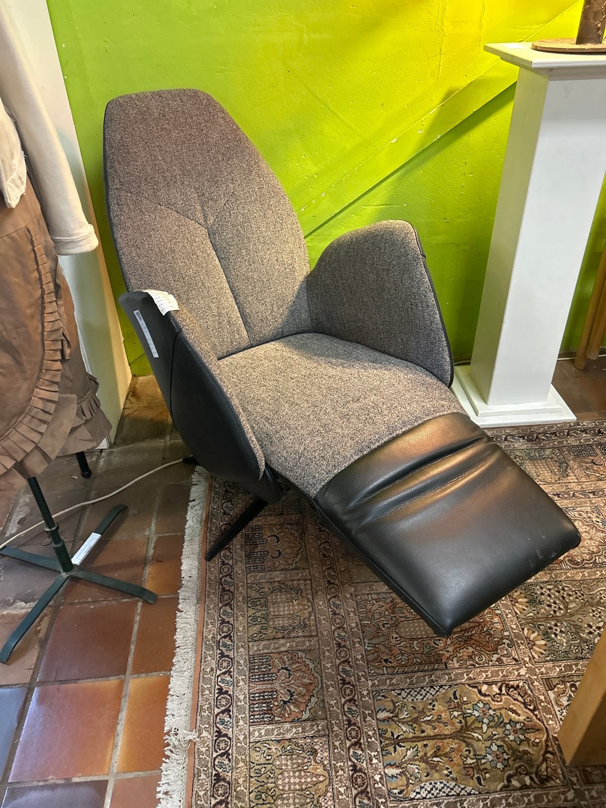 De Toekomst Riva sta-op stoel, Huis en Inrichting, Stoelen, Ophalen, Nieuw, Eén, Stof