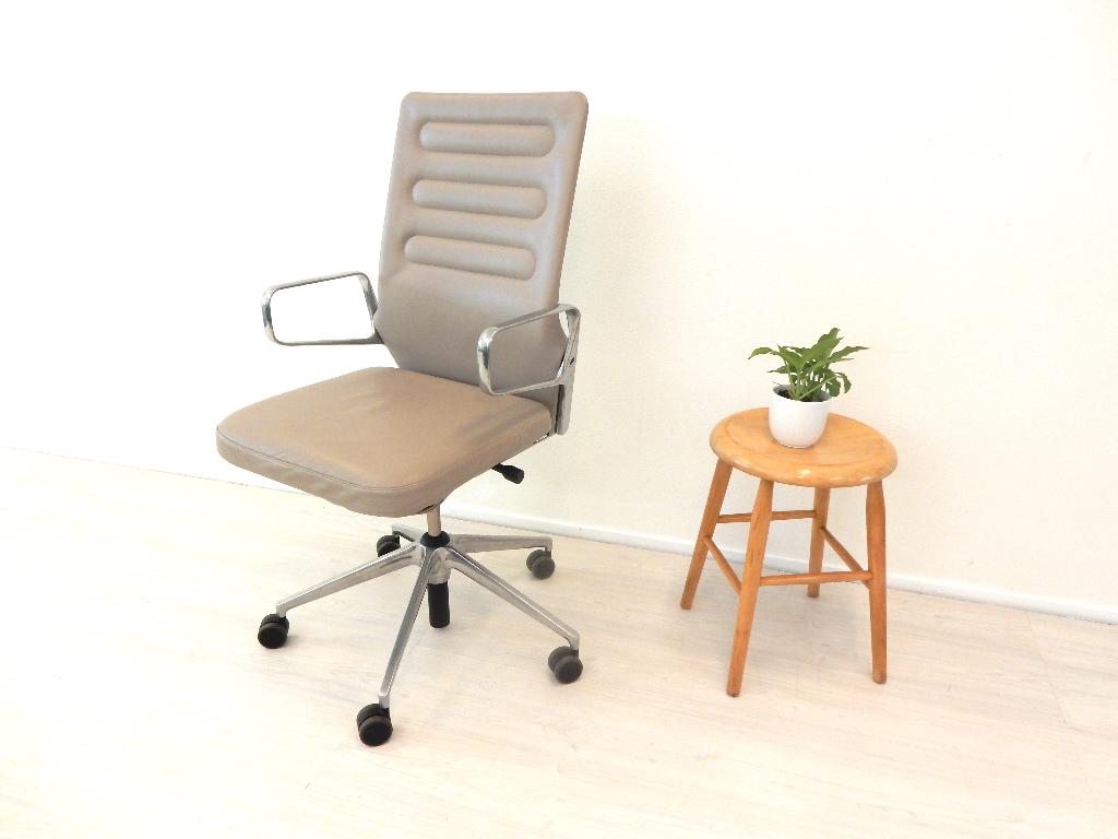Vitra ac4 bureaustoel design stoel bureau, Huis en Inrichting, Bureaustoelen, Gebruikt, ., Ophalen of Verzenden, .