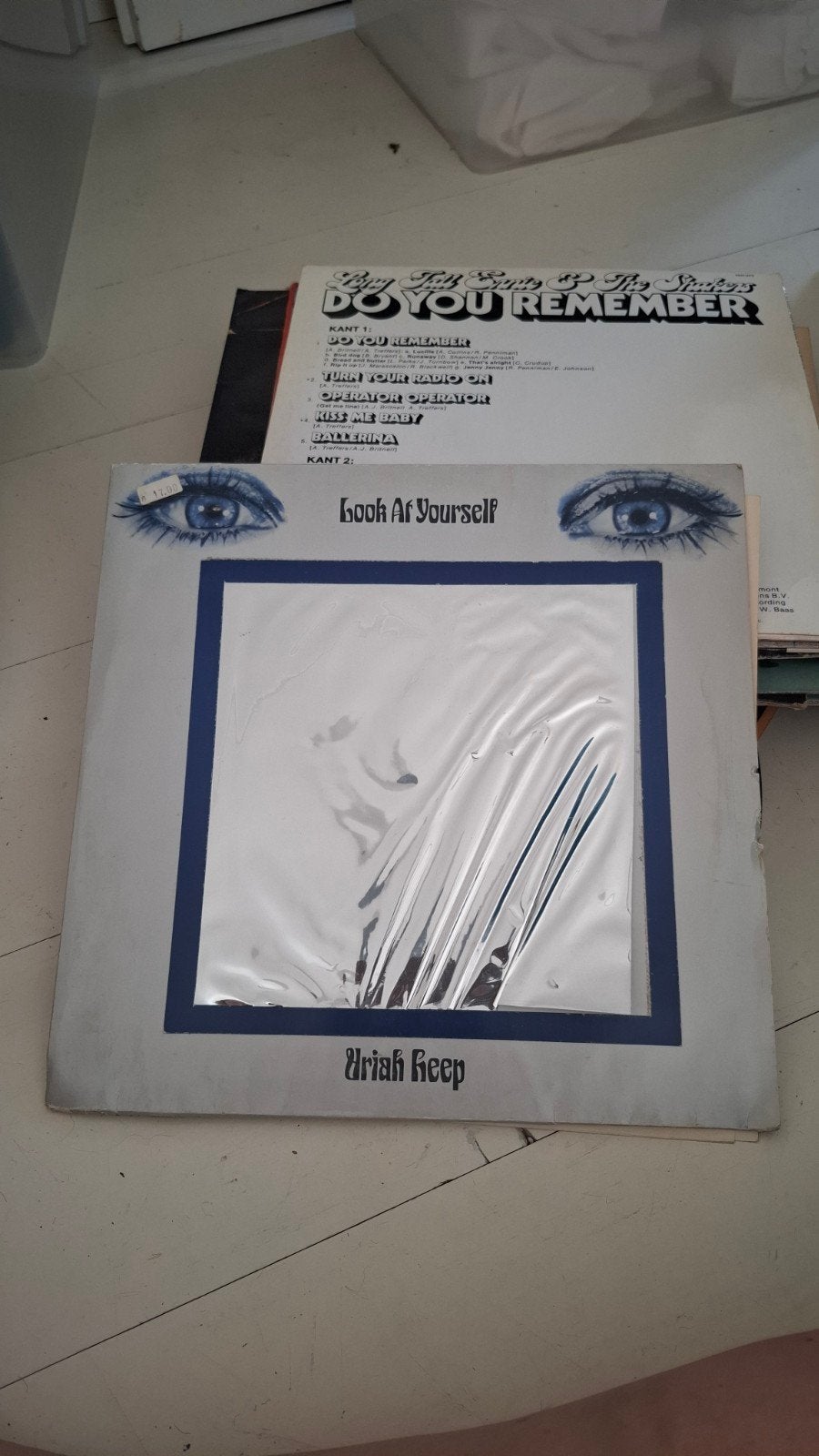 Uriah Heep - Look at Yourself LP met poster, LP, Gebruikt, Inclusief poster, Hard Rock