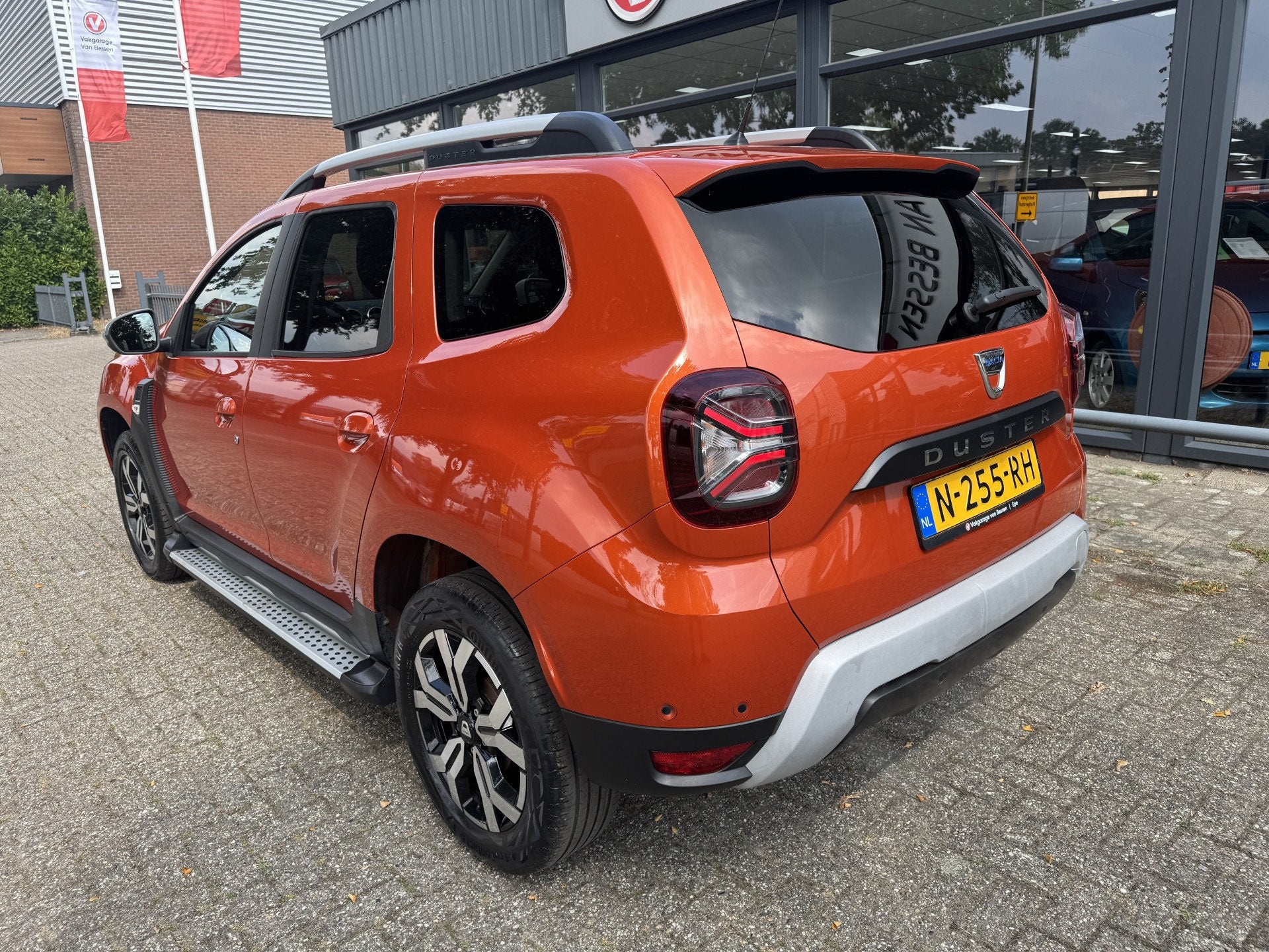 Dacia Duster 1.0 TCe Bi-Fuel Prestige CAMERA-CRUISE, Voorwielaandrijving, Stof, Gebruikt, Euro 6