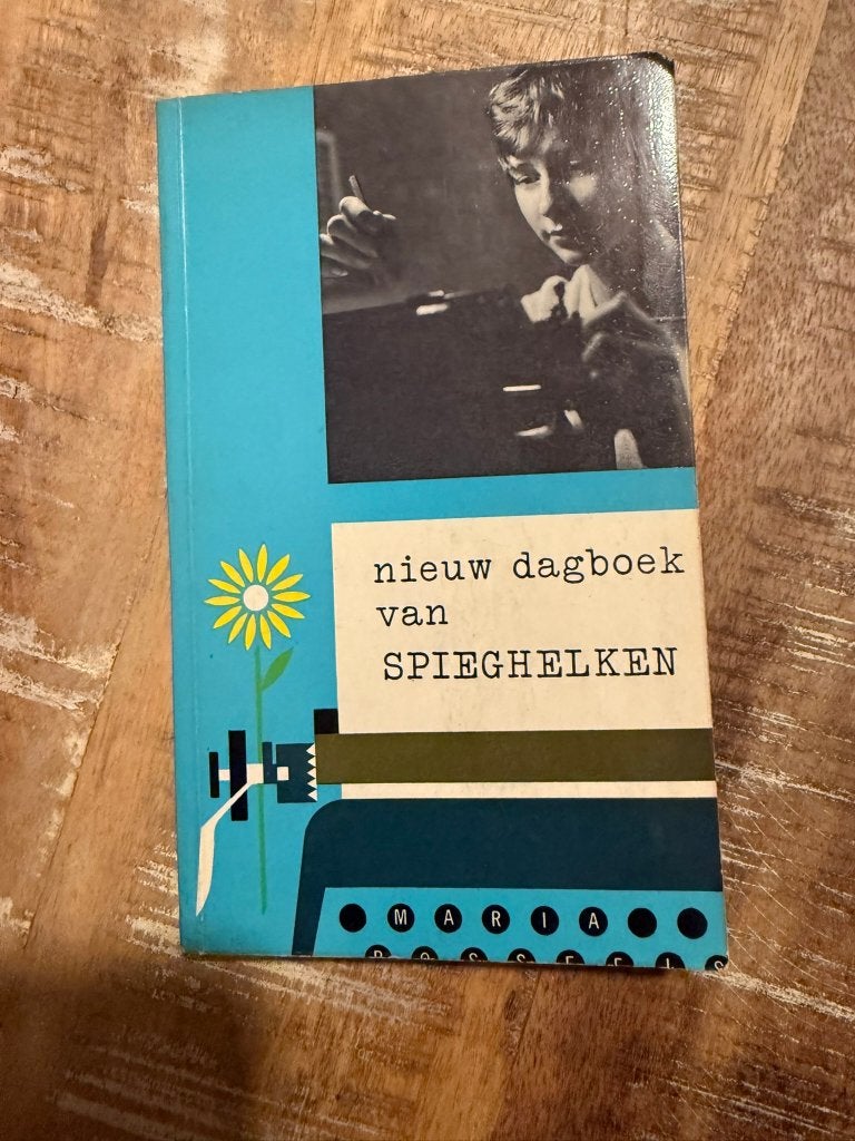 Nieuw dagboek van Spieghelken - Maria Rosseels, Gelezen, België, Ophalen of Verzenden, Maria Rosseels