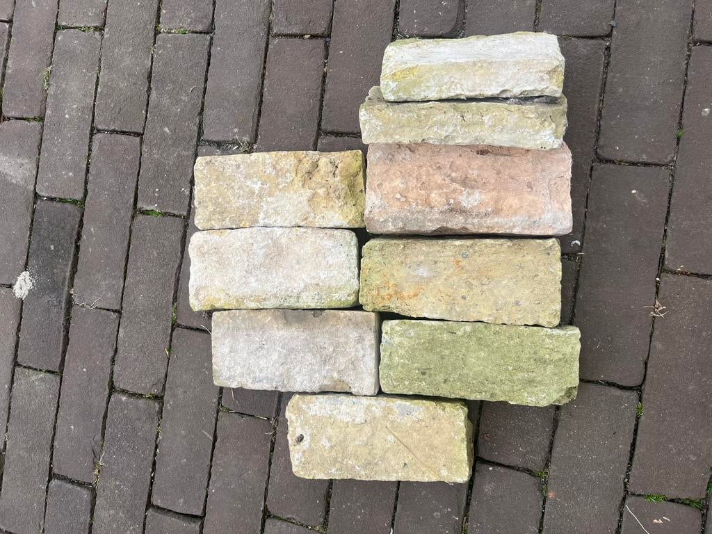 Oude antieke waterput stenen 150 stuks, Ophalen, Zo goed als nieuw, Bakstenen
