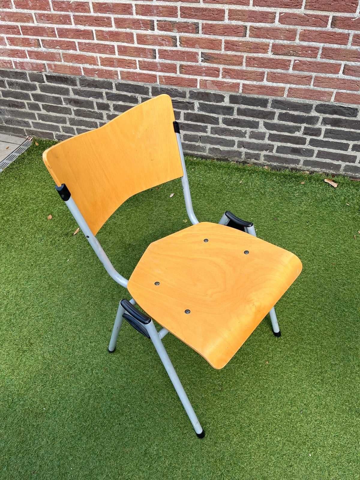 Stapelbare stoelen met lichte schade, Ophalen, Gebruikt, Overige kleuren, Vijf, Zes of meer stoelen
